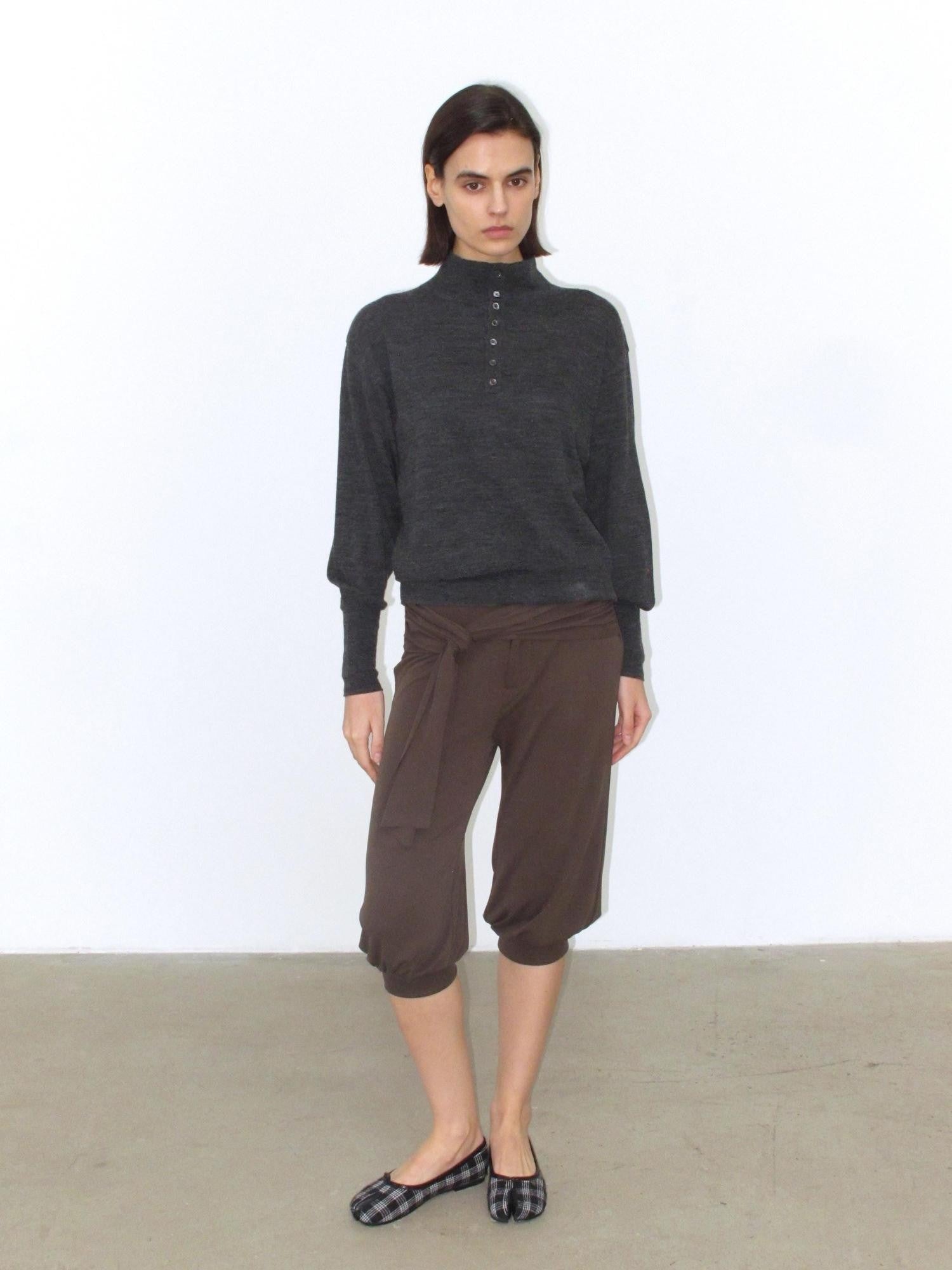 Mito de dar Chestnut Brown Sandwashed Knit Drawstring Tulip Cuff Women&