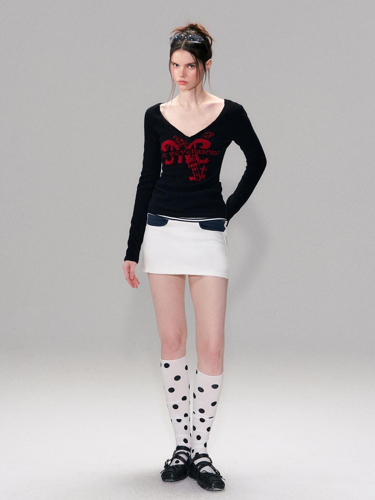 The NeverMore Thick Cozy Letter Print Contrast Slim Fit Sexy Black Women Long Sleeve T-Shirts