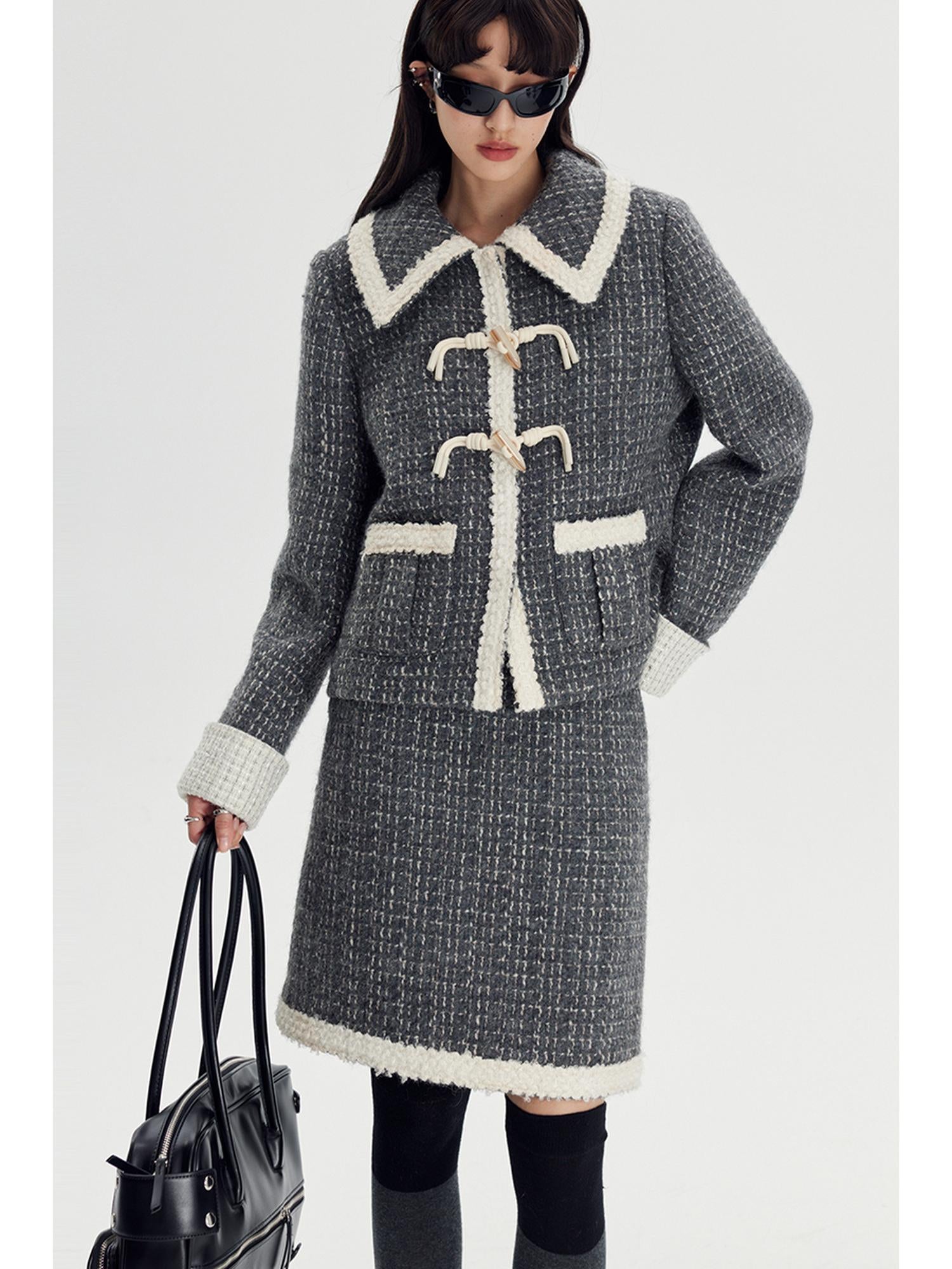 DIDDI MODA Elegant Tweed Scholar Set With Horn Buttons