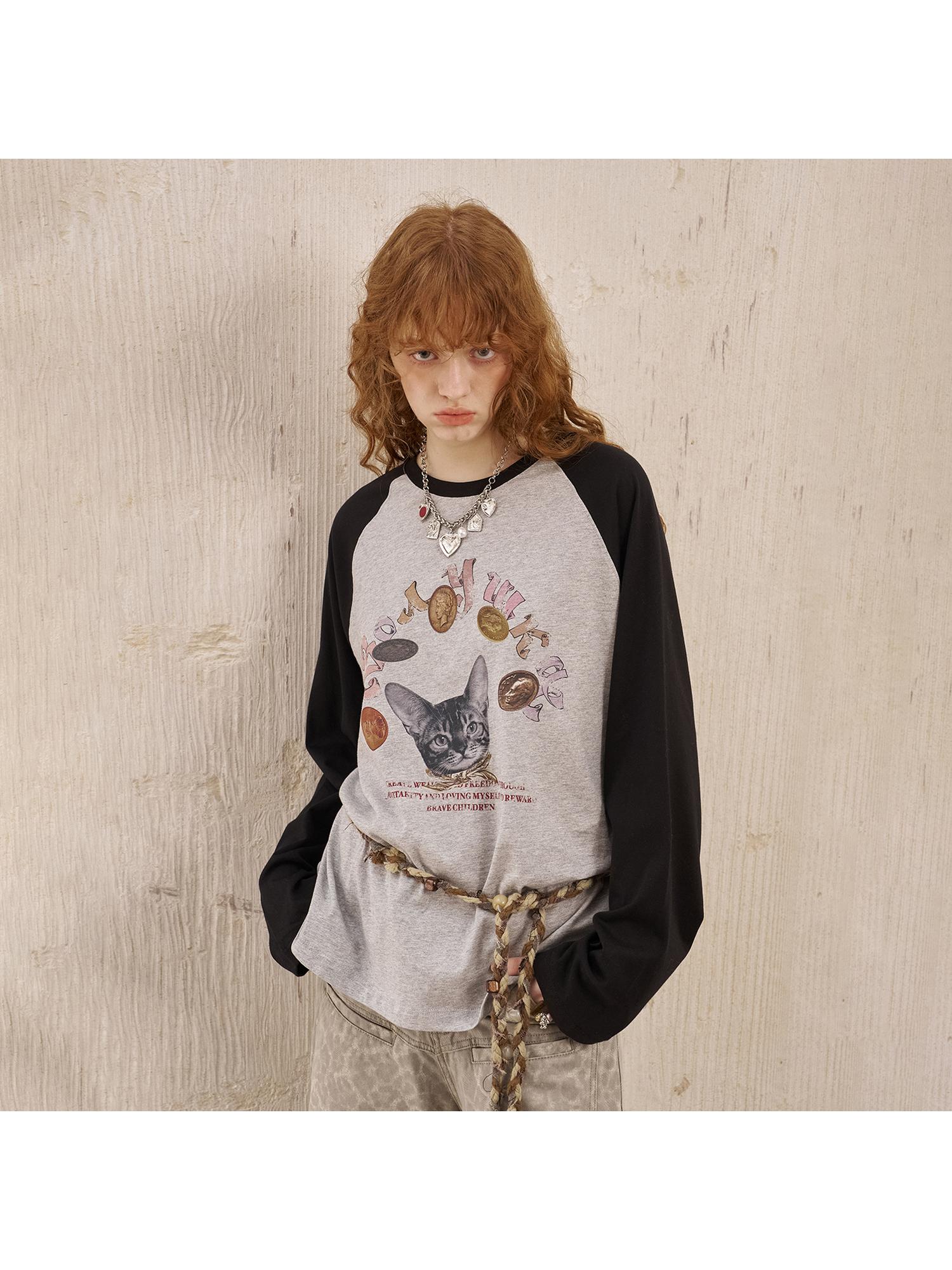 DIDDI MODA Retro Cat Coin Raglan Sleeve Tee