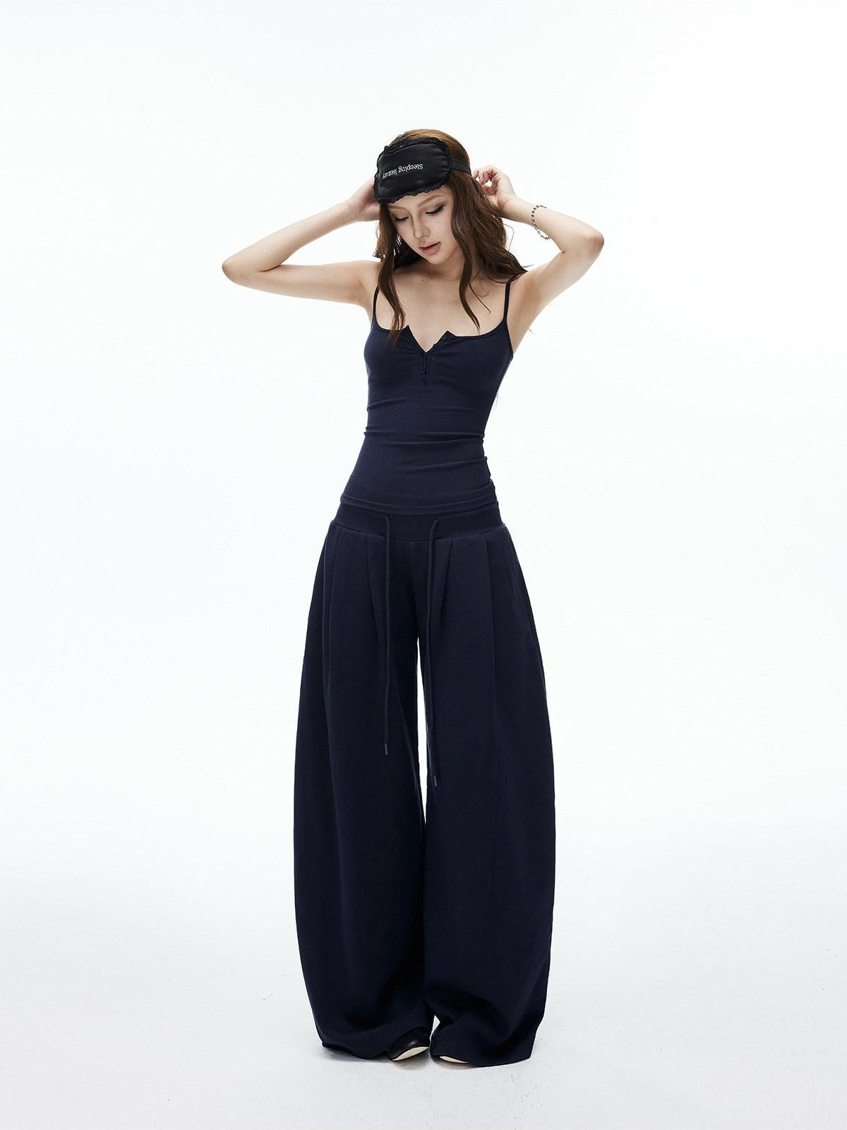 iamxiaa Double Pleated Low Rise Drawstring Wide Waist Women&