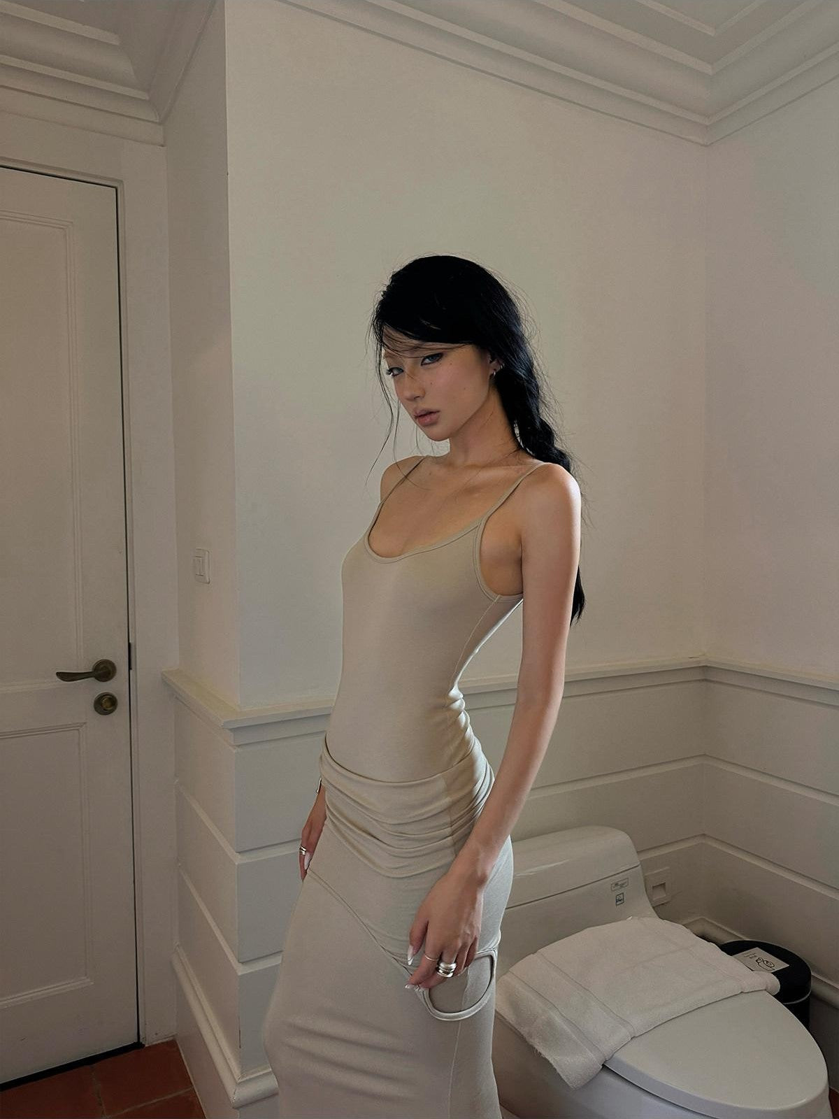 iamxiaa Folded Two Tone Waist Layered Slim Spaghetti Strap Women&