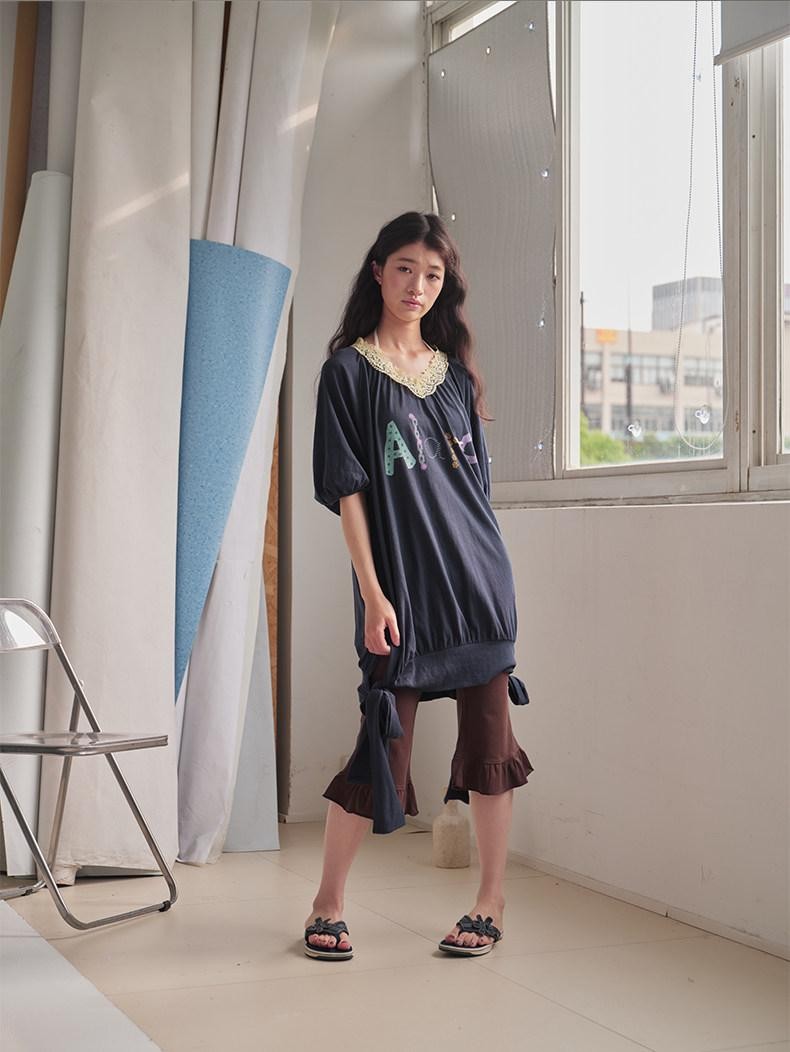 in two twos Vintage Lace V-neck Midlength Letter Print Women&