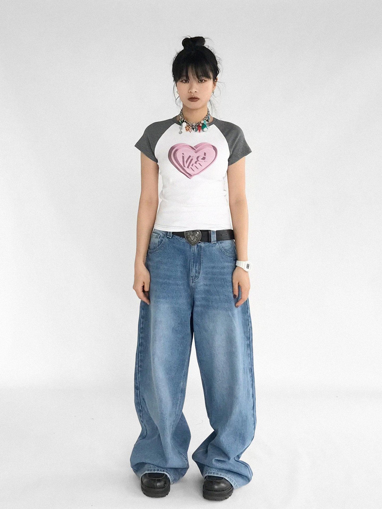 innomoood 3D Heart Digital Print Fitted Crop Tee Y2K