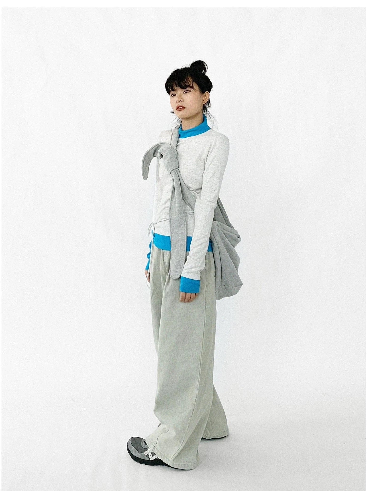 Contrast Trim Mock Neck Knit Base Layer