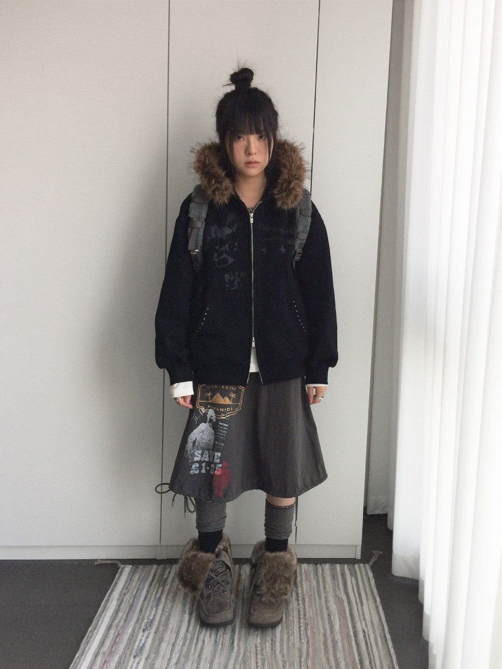 innomoood Corner Sticker Print Detachable Fur Collar Rivet Women&