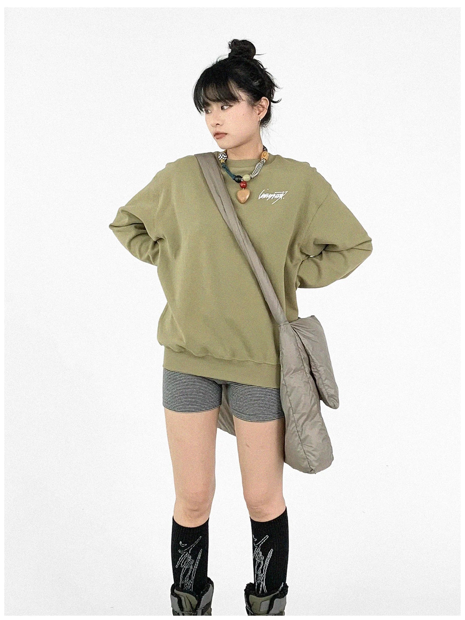 Cotton Elastic Sleeve Round Neck Embroidered Logo Sweatshirt