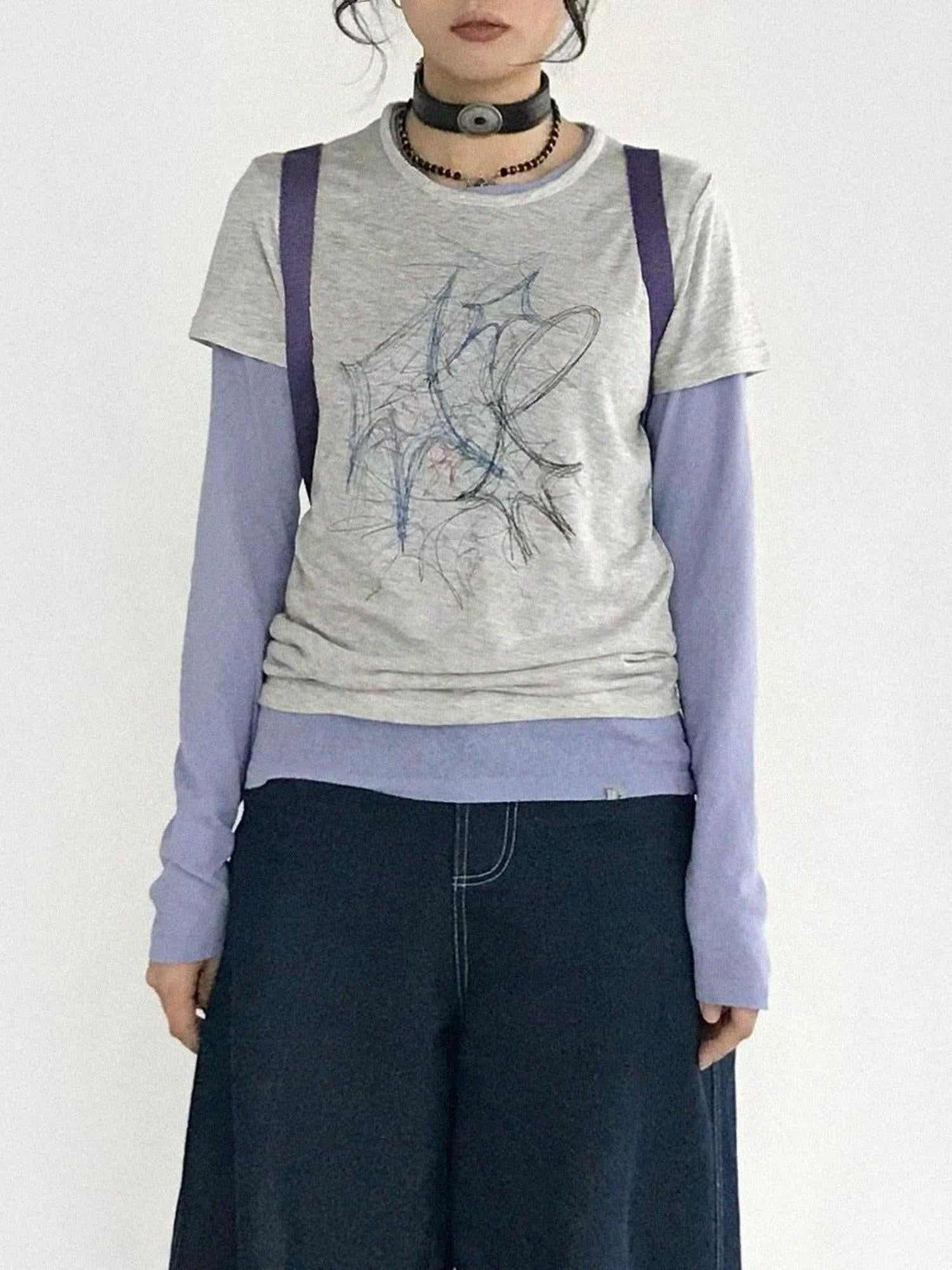 innomoood Doodle Line Graphic Tee And Long Sleeve Two Piece Set