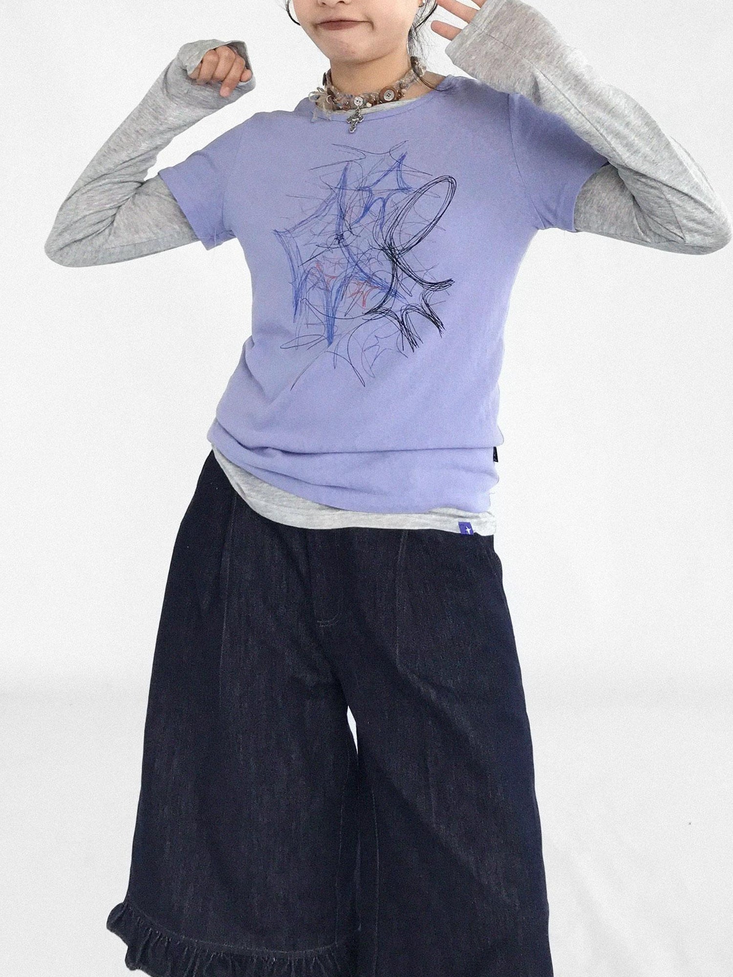 innomoood Doodle Line Graphic Tee And Long Sleeve Two Piece Set