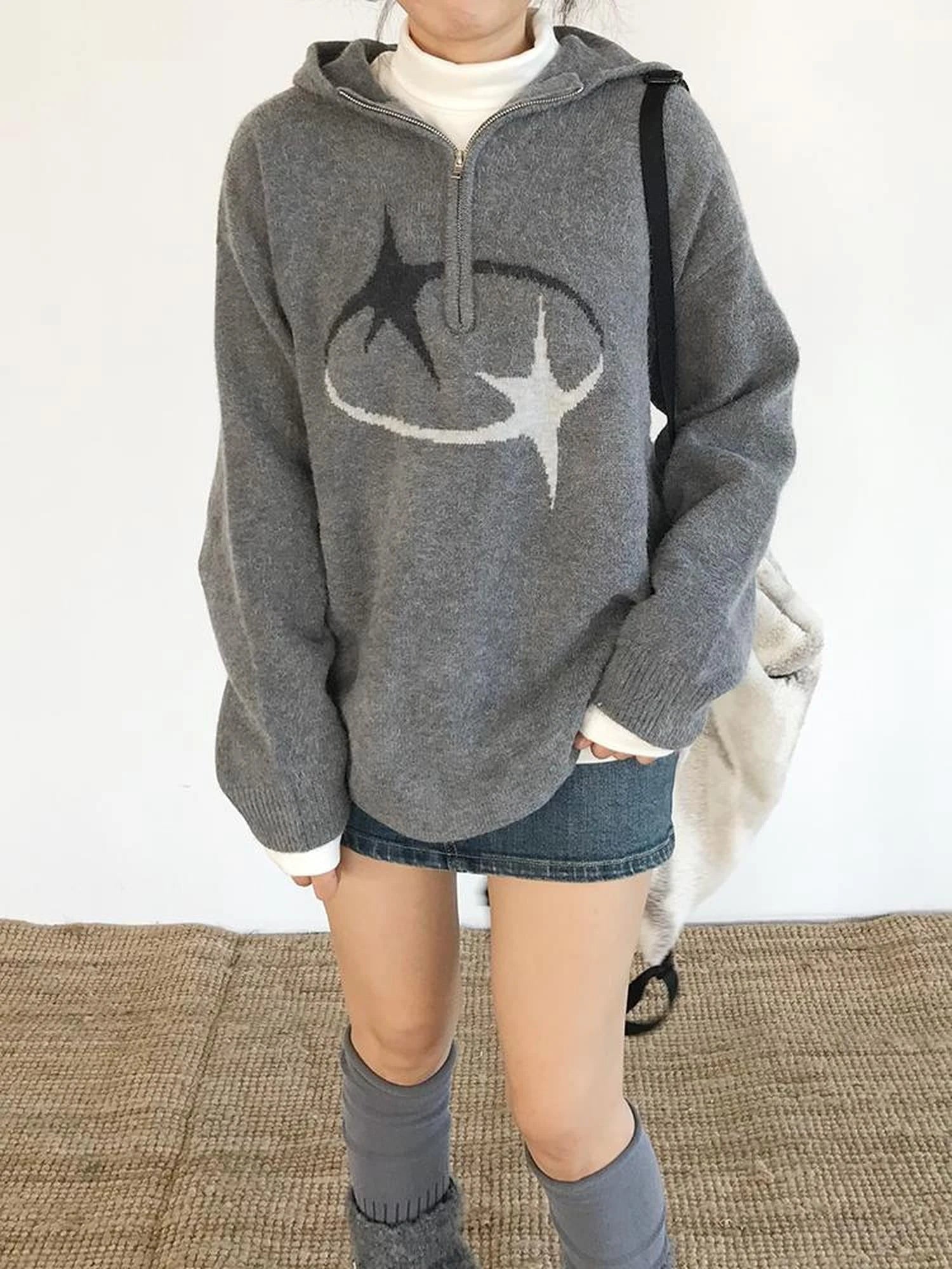 Double Star Orbit Hooded Sweater V-neck T-shirt Long Sleeve