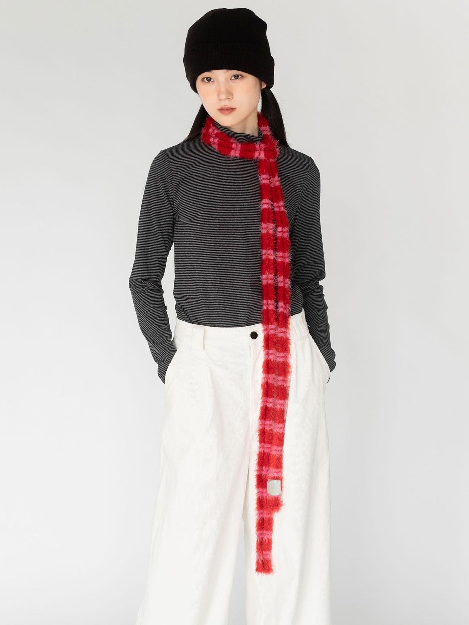 innomoood Feather Light Textured Scarf In Striped Colorblock