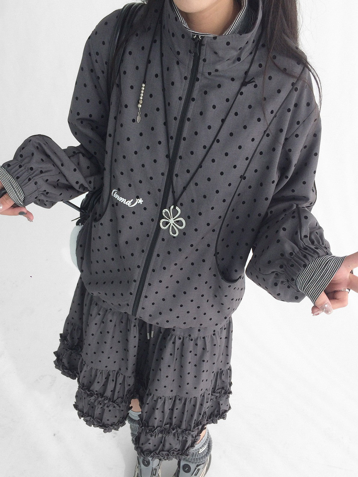 innomoood Flocked Polka Dot Panel Stand Collar Zipper Women&
