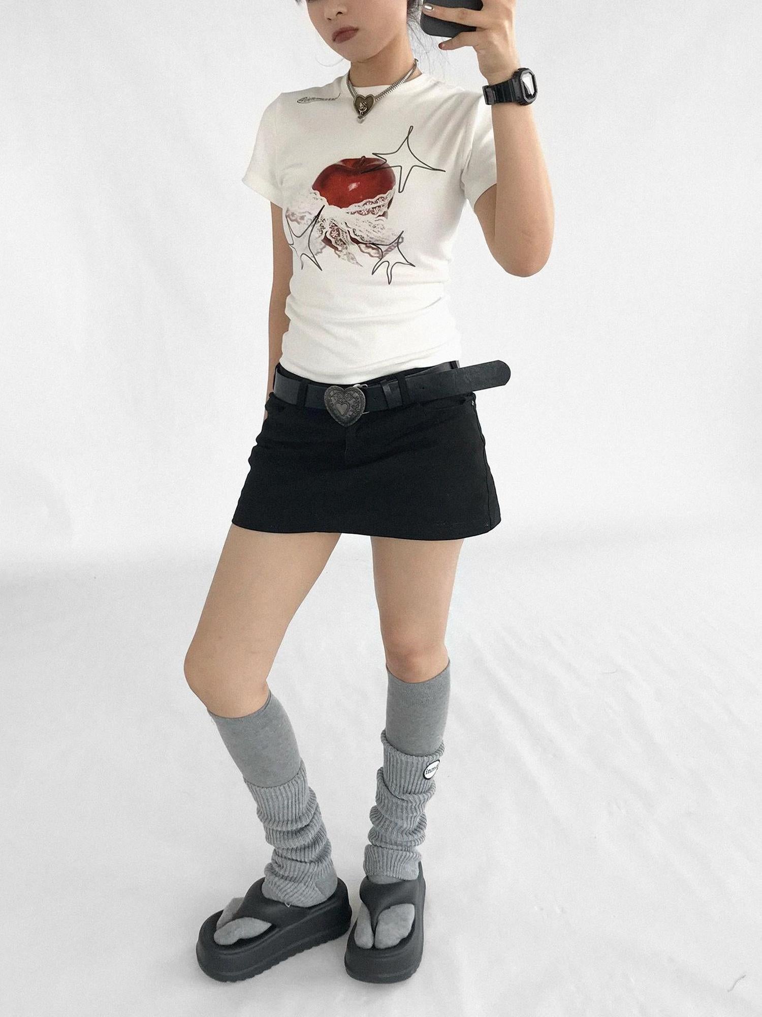 innomoood Galaxy Apple Lace Print Tee V-neck T-shirt Long Sleeve