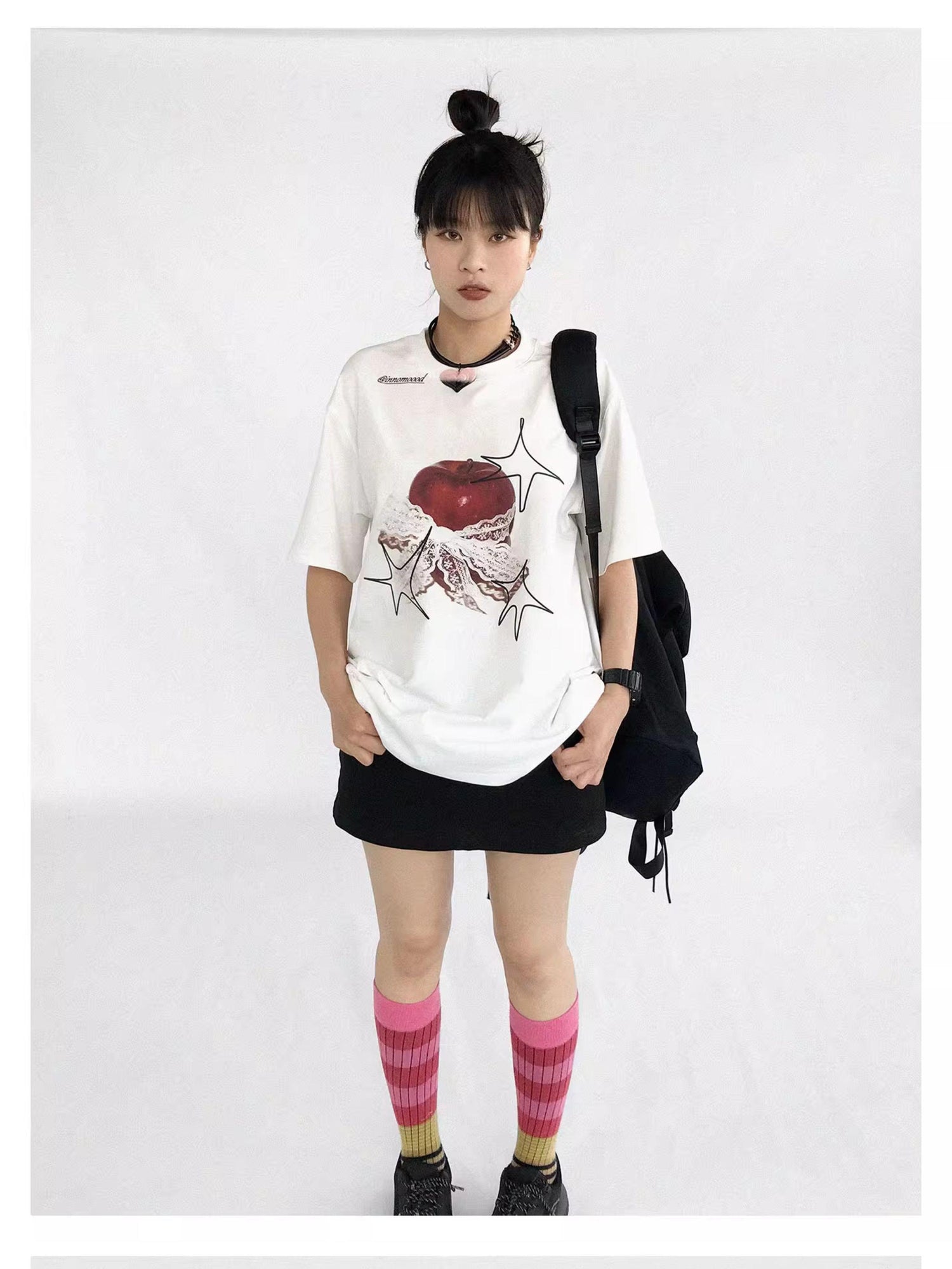 innomoood Galaxy Apple Lace Print Tee V-neck T-shirt Long Sleeve