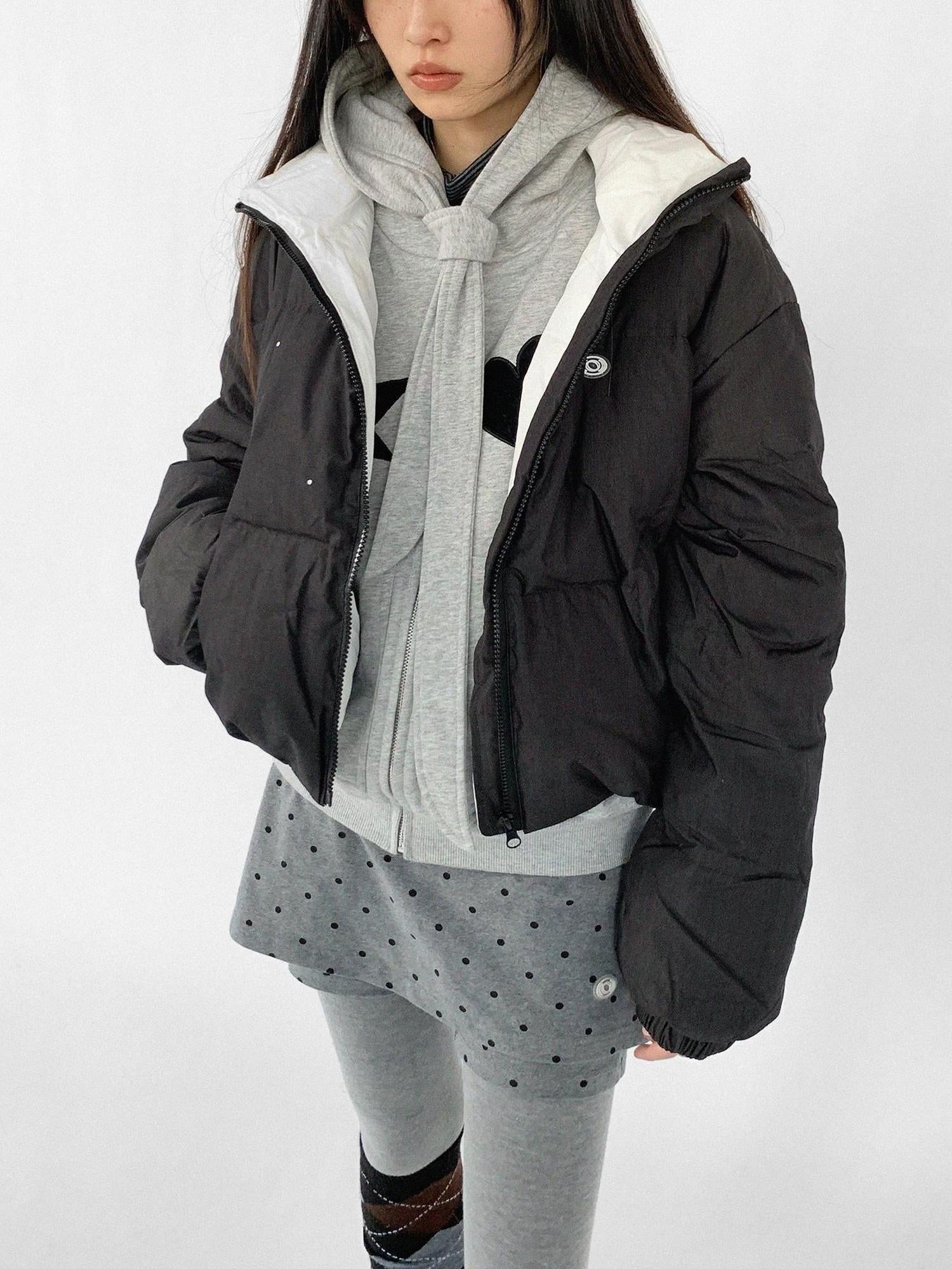 innomoood Hand Drawn Chalk Style Contrast Trim Stand Collar Short Down Jacket