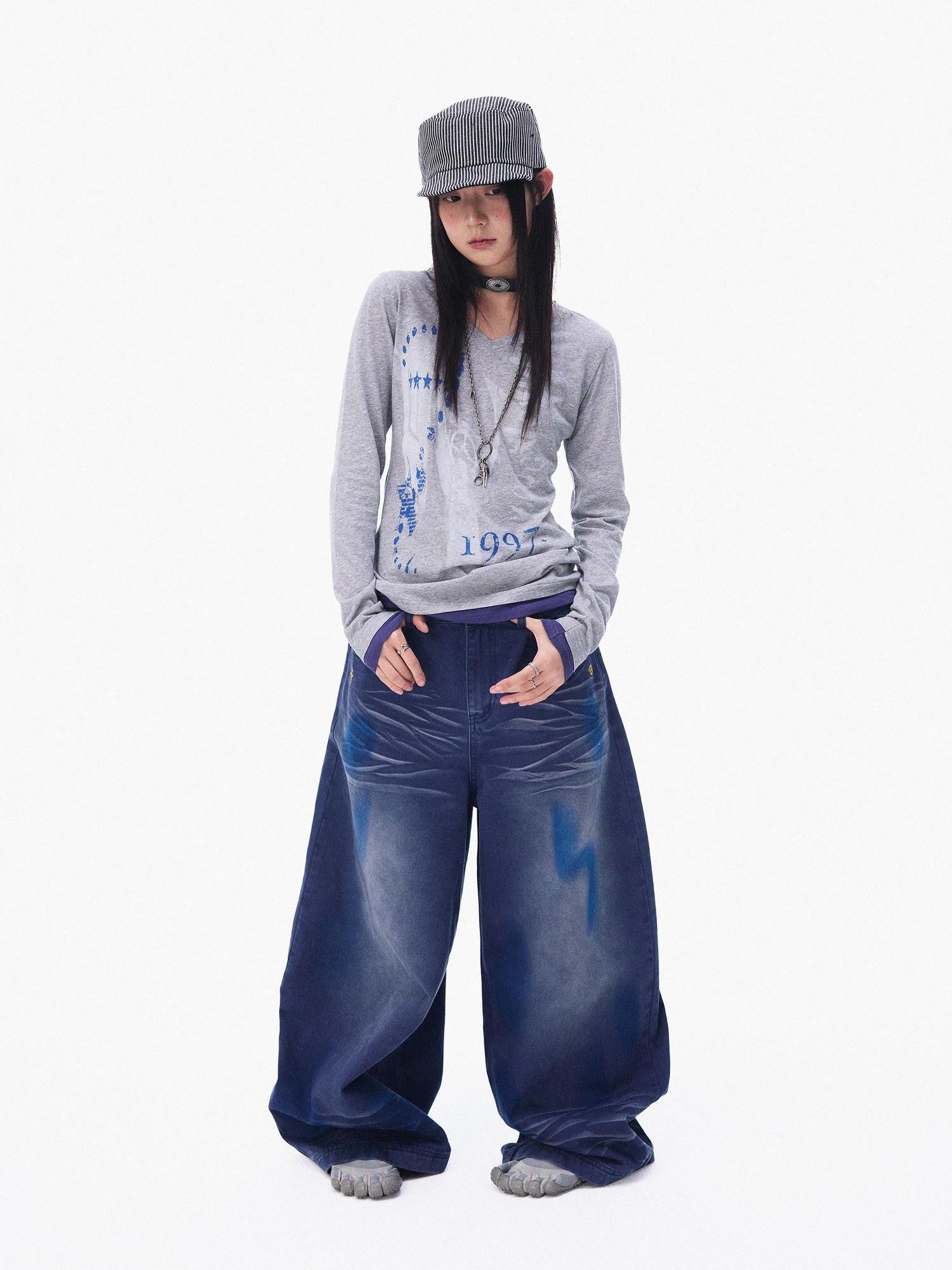 innomoood Heather Grey Distressed Print V-neck Spliced Women&