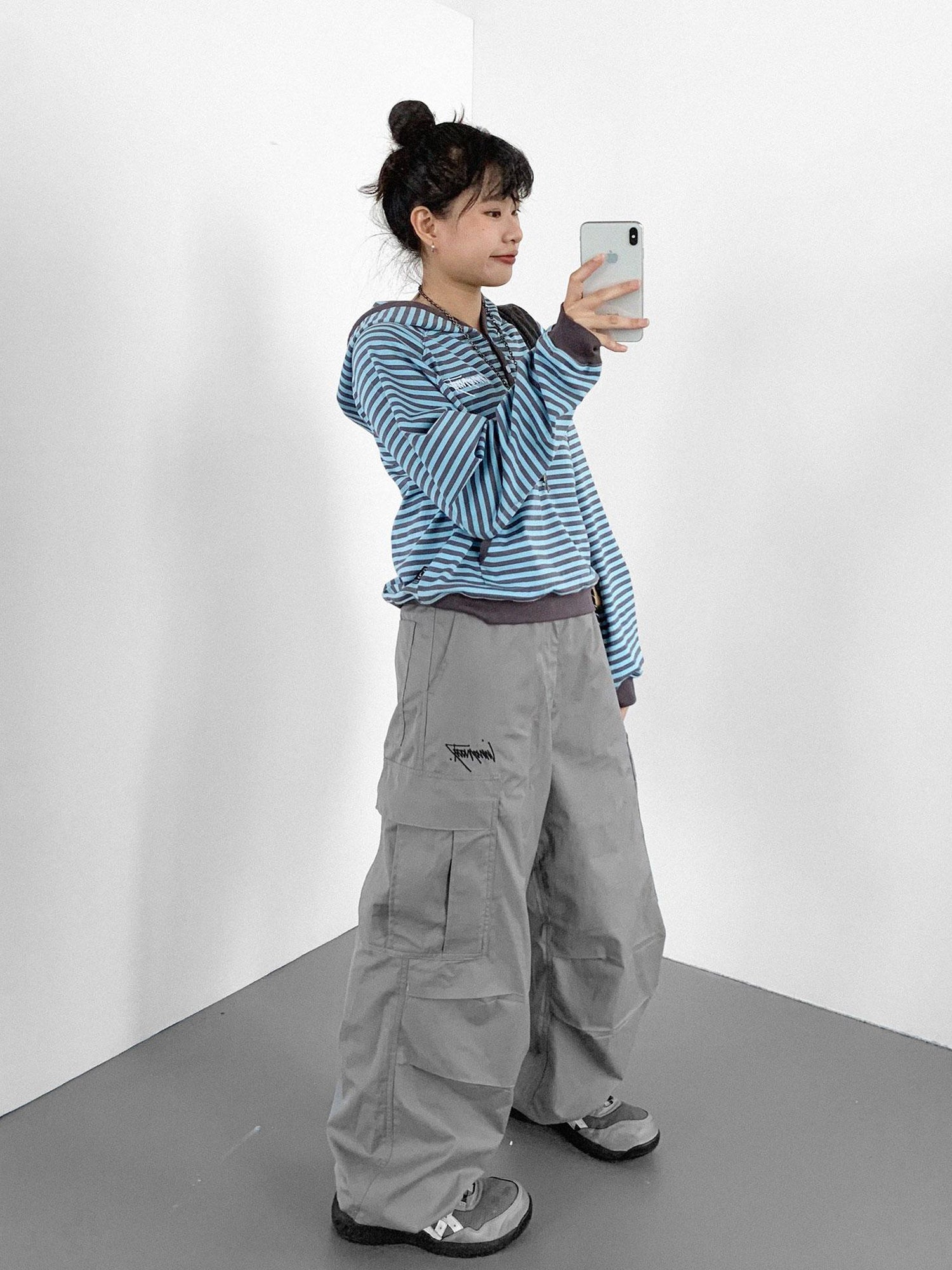 innomoood Heavy Duty Adjustable Cargo Parachute Pants