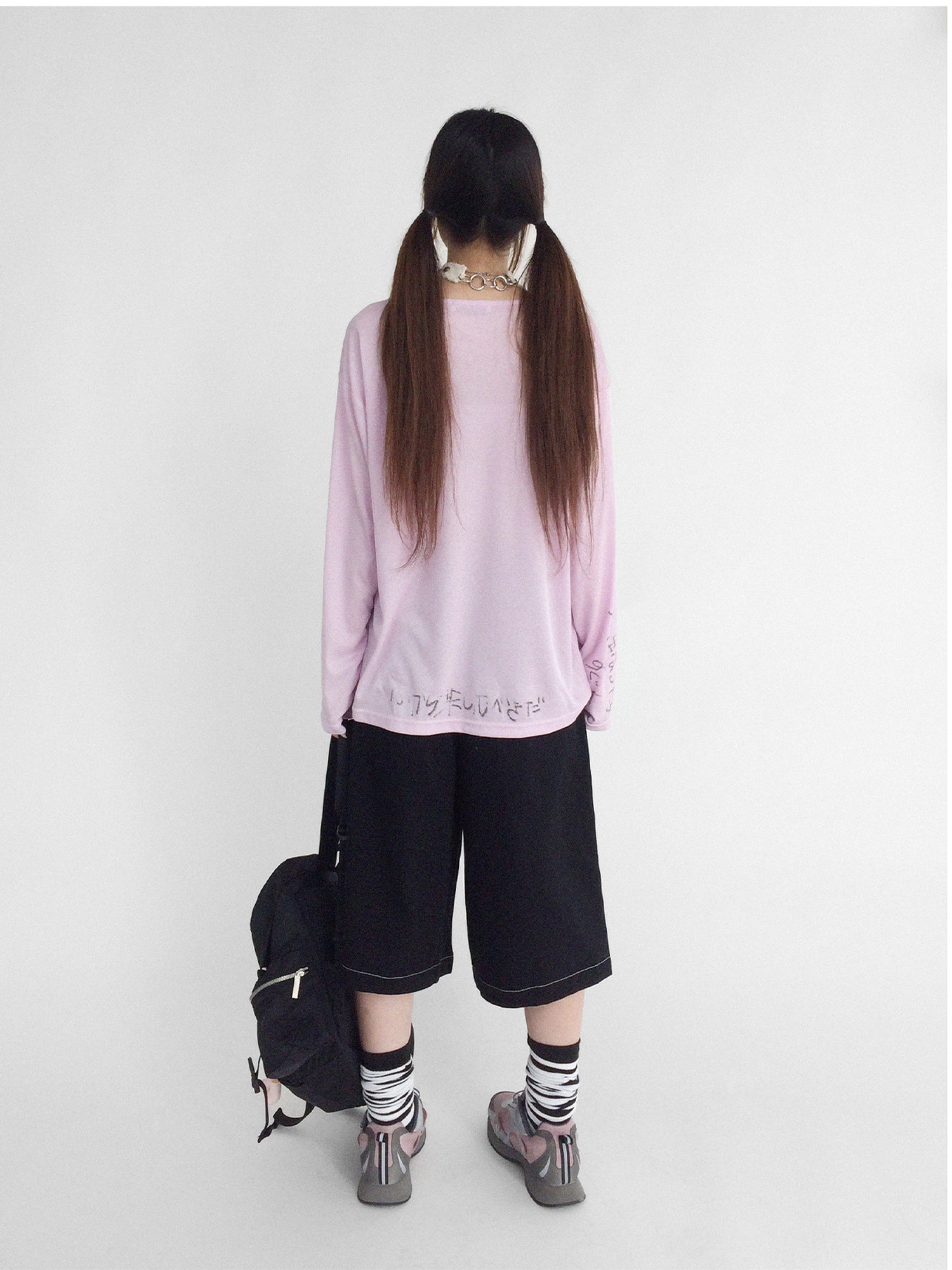 innomoood Japanese Script Handwritten Print Long Sleeve T-shirt Sheer Sun Protection Cover Up Top V-neck