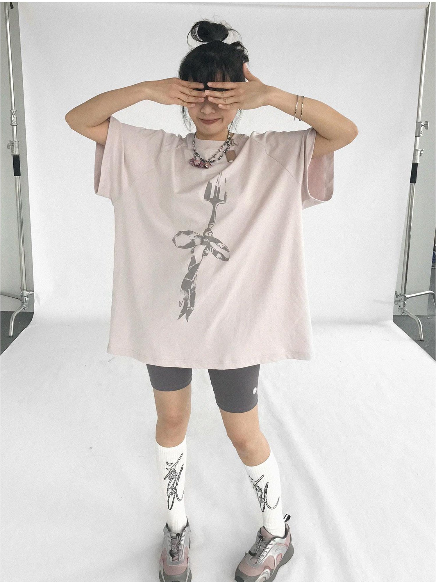 innomoood Lightweight Breathable Love Is A Gift T-Shirt