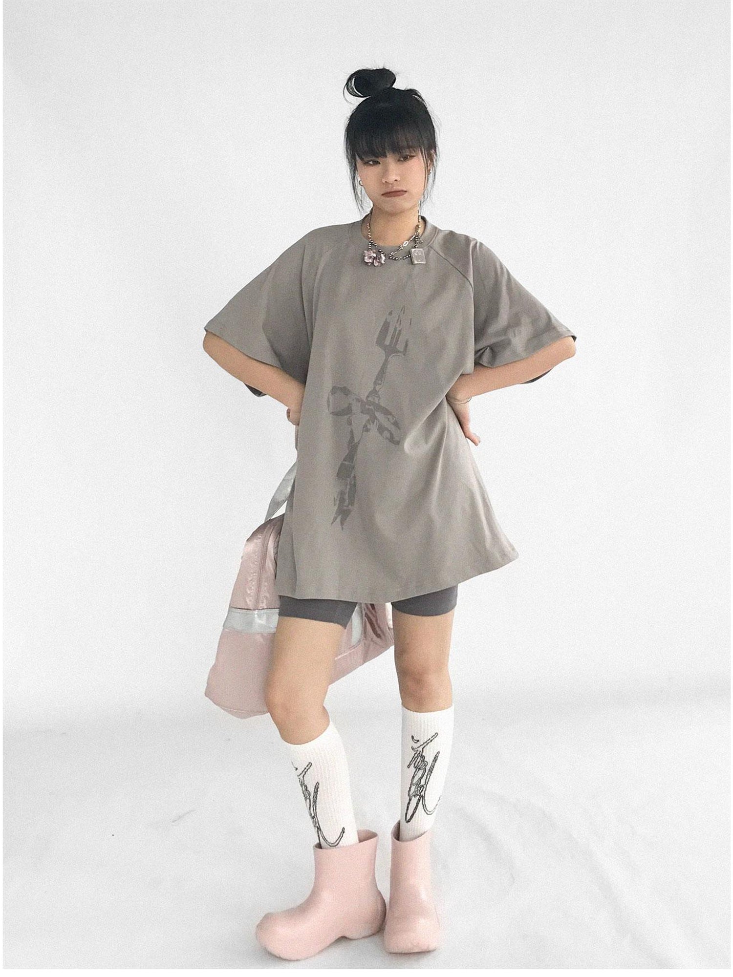 innomoood Lightweight Breathable Love Is A Gift T-Shirt