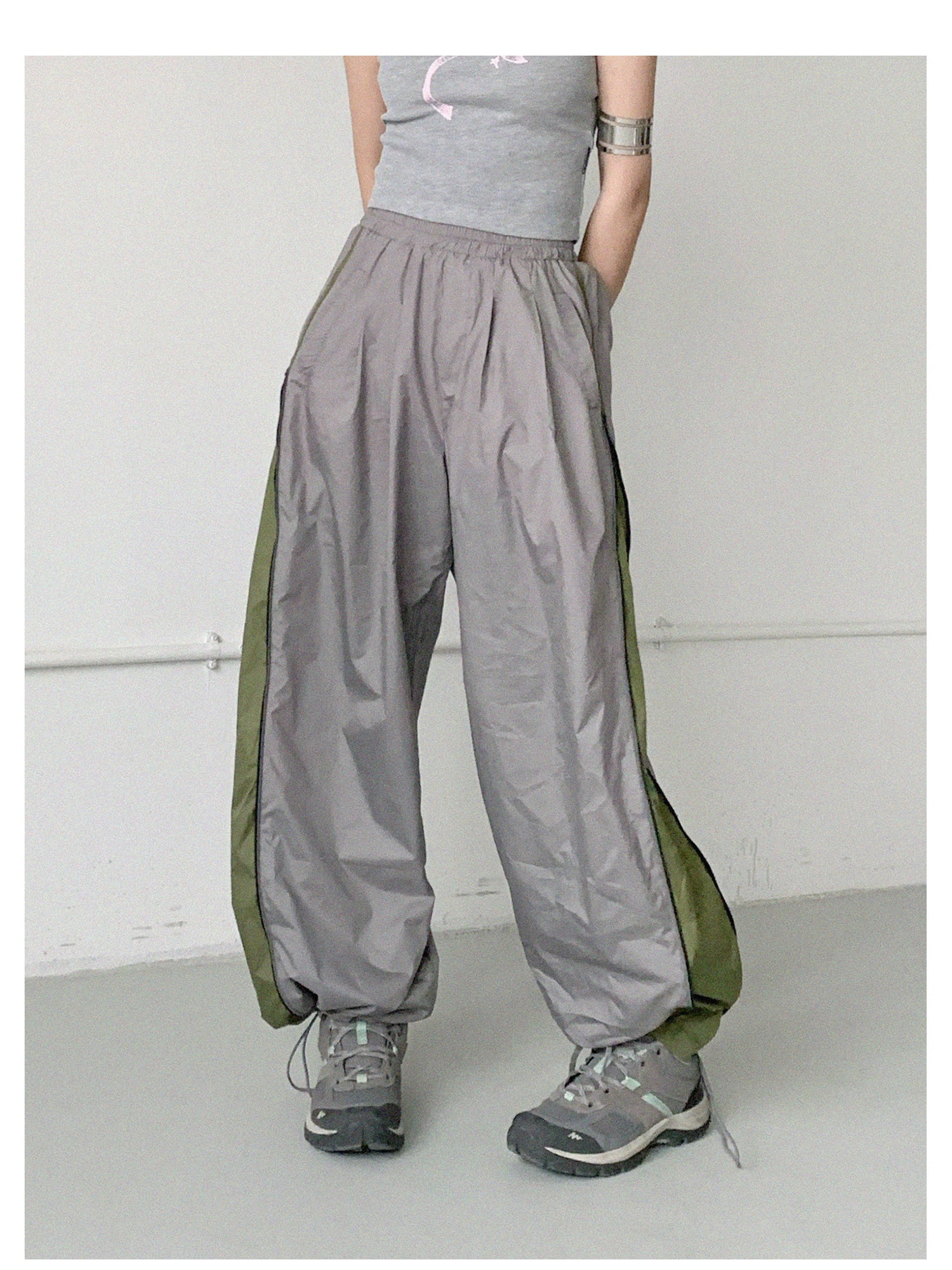 innomoood Lightweight Reflective Contrast Zip Outdoor Sports Pants