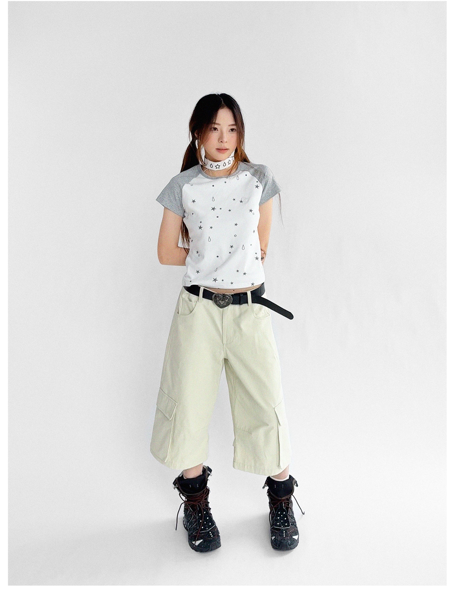 innomoood Low Rise Wide Leg Trousers with Adjustable Pockets in Ice Mint