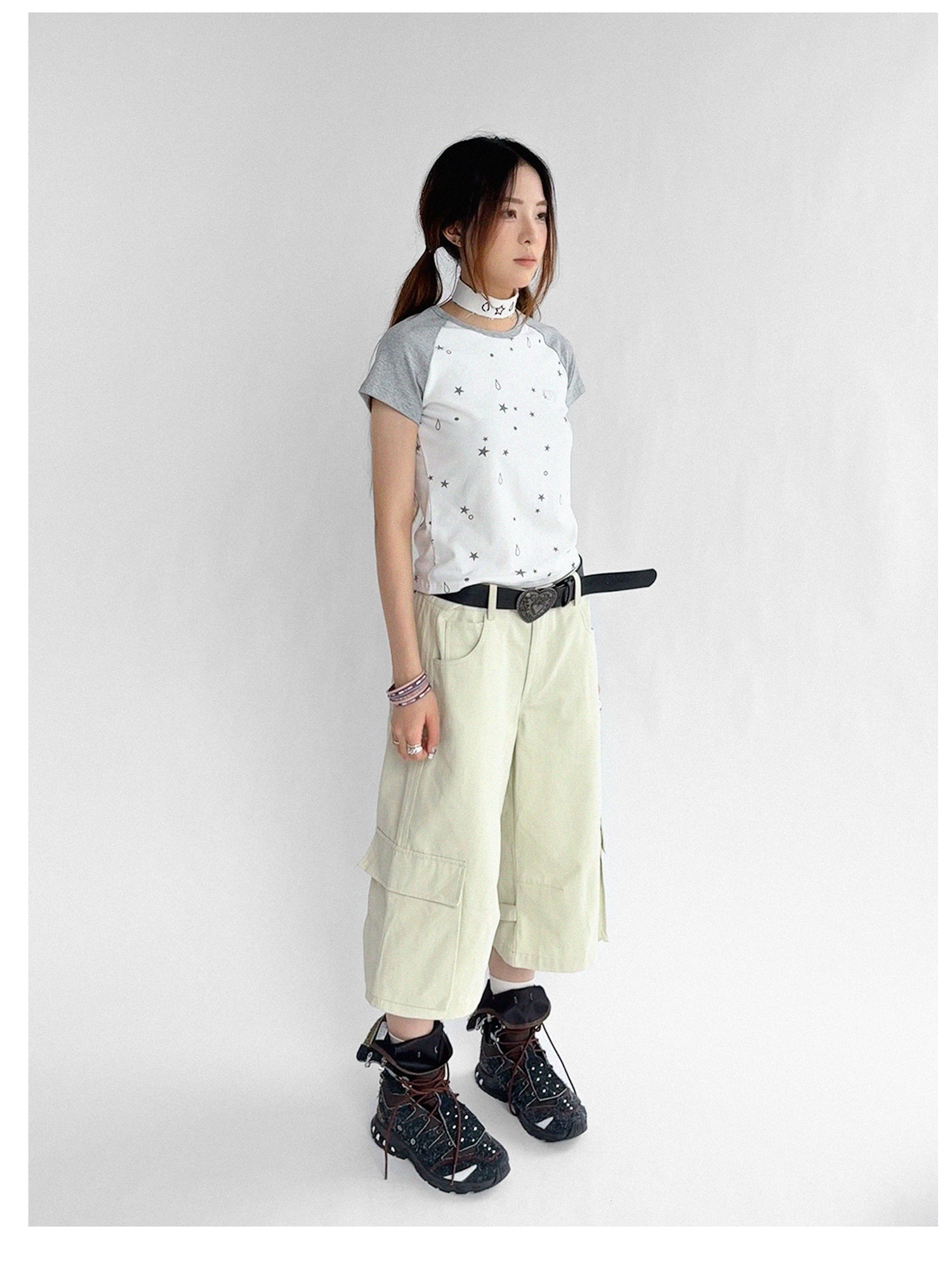 innomoood Low Rise Wide Leg Trousers with Adjustable Pockets in Ice Mint