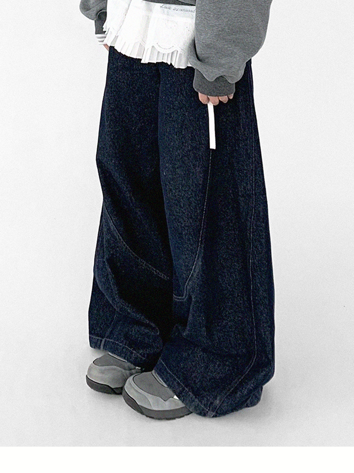 innomoood Pleated Skirt With Bear Embroidery And Dot Mesh Overlay