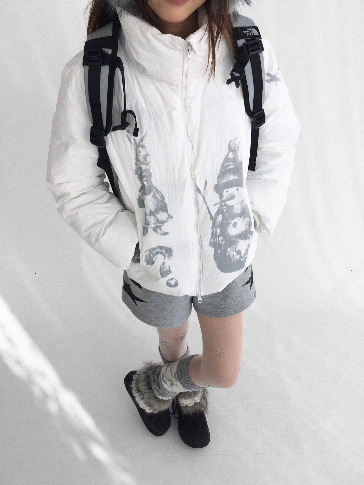 innomoood Polyester Filled Loose Cartoon Stand Collar Women Nylon Snow White Puffer Jacket