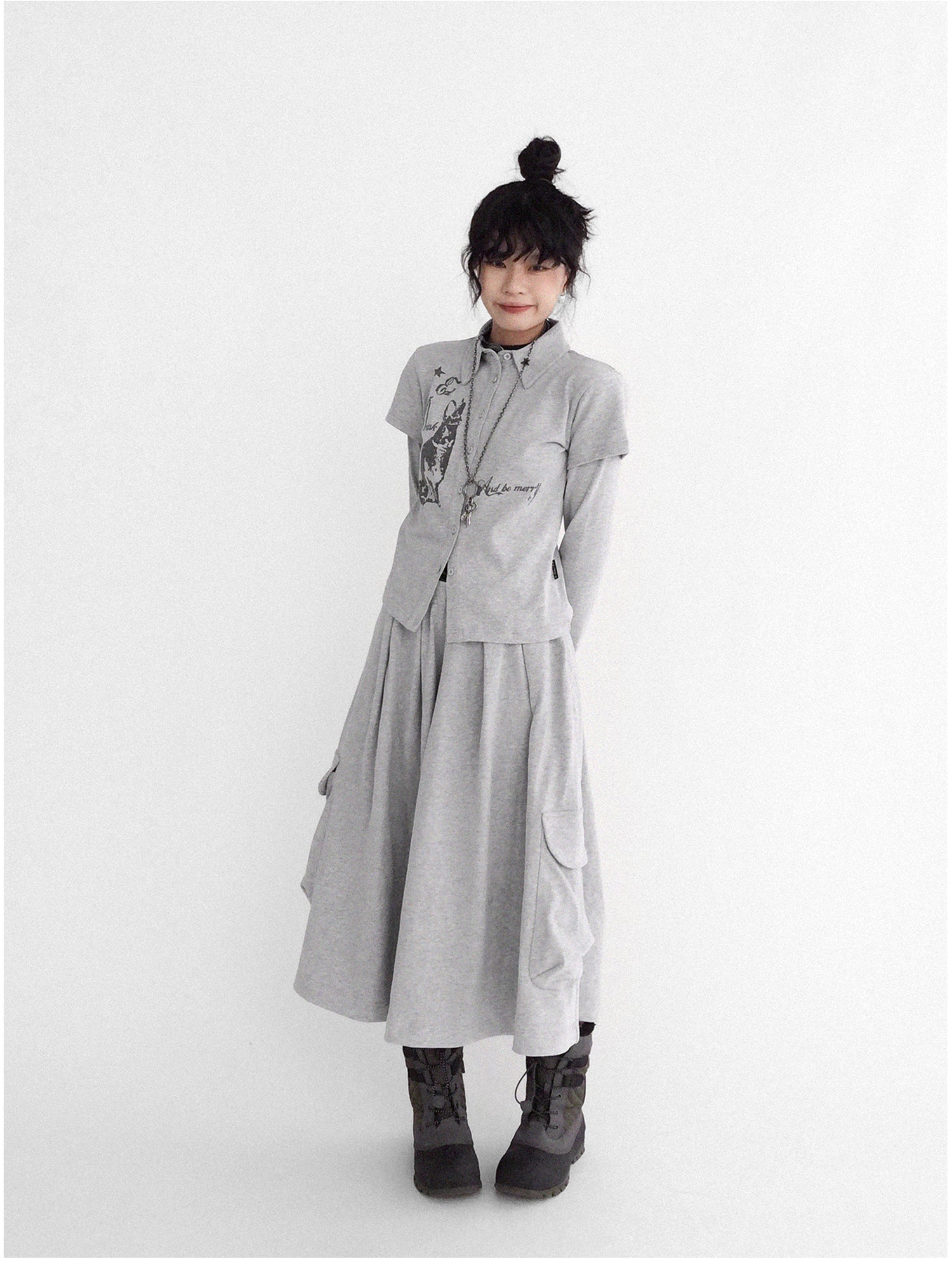 innomoood Rabbit Print Collared Knit T-shirt Dress