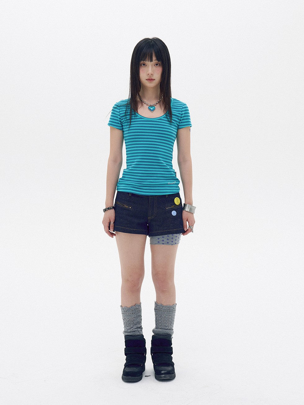 innomoood Raw Indigo Vintage Zipper Ultra Short Low Rise Women&