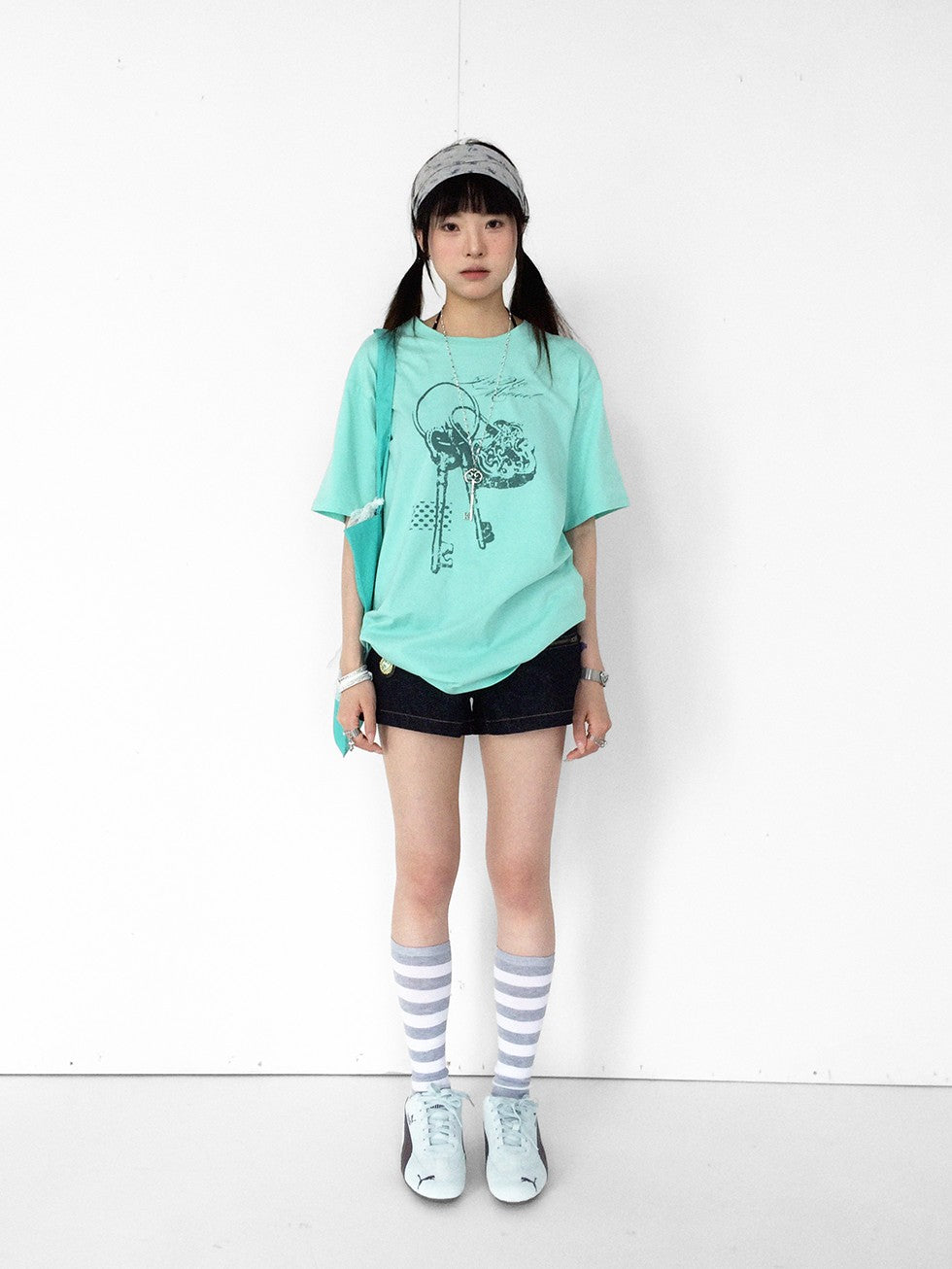 innomoood Raw Indigo Vintage Zipper Ultra Short Low Rise Women&