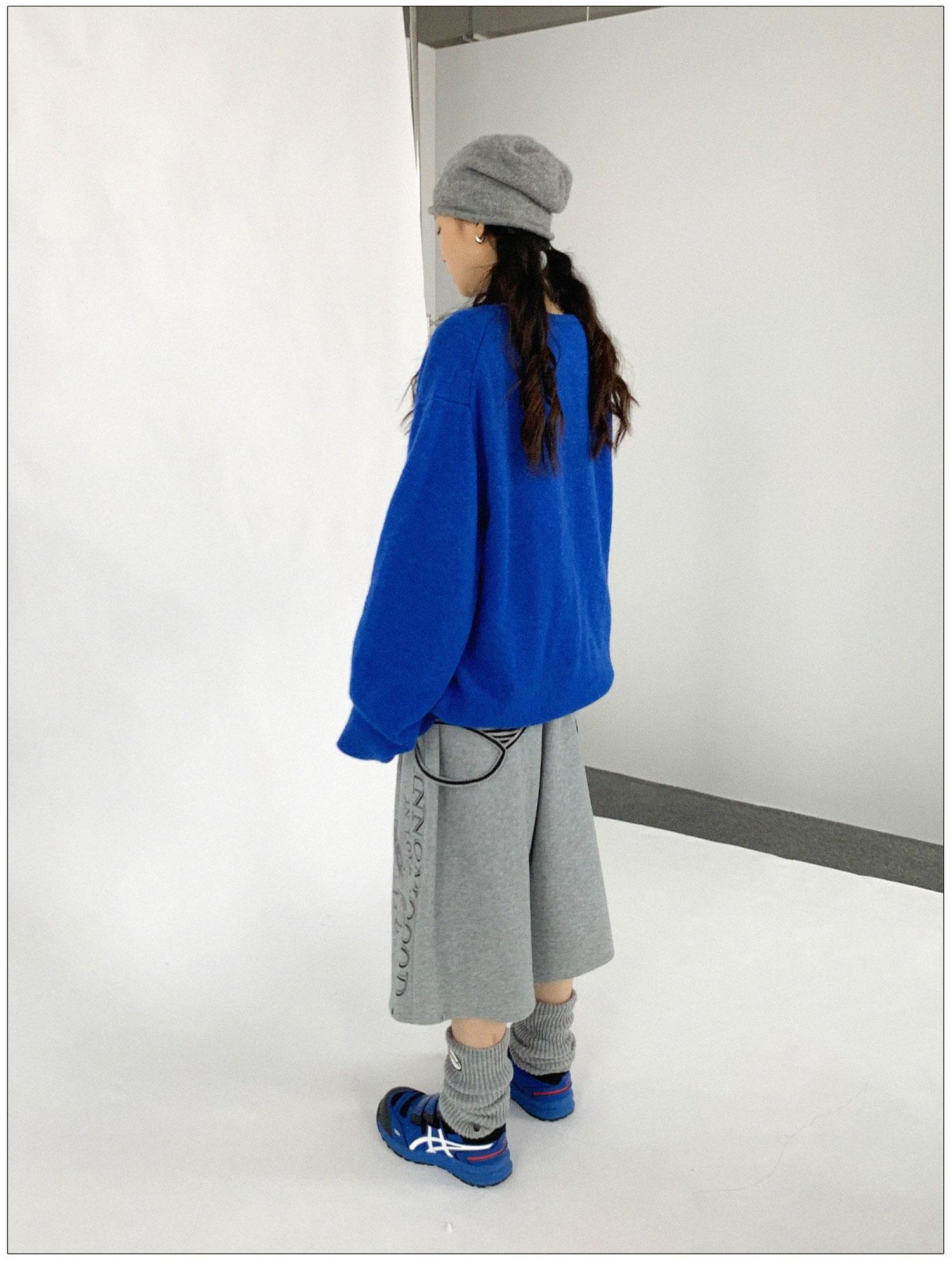 innomoood Relaxed V-Neck Wool Blend Knit Sweater