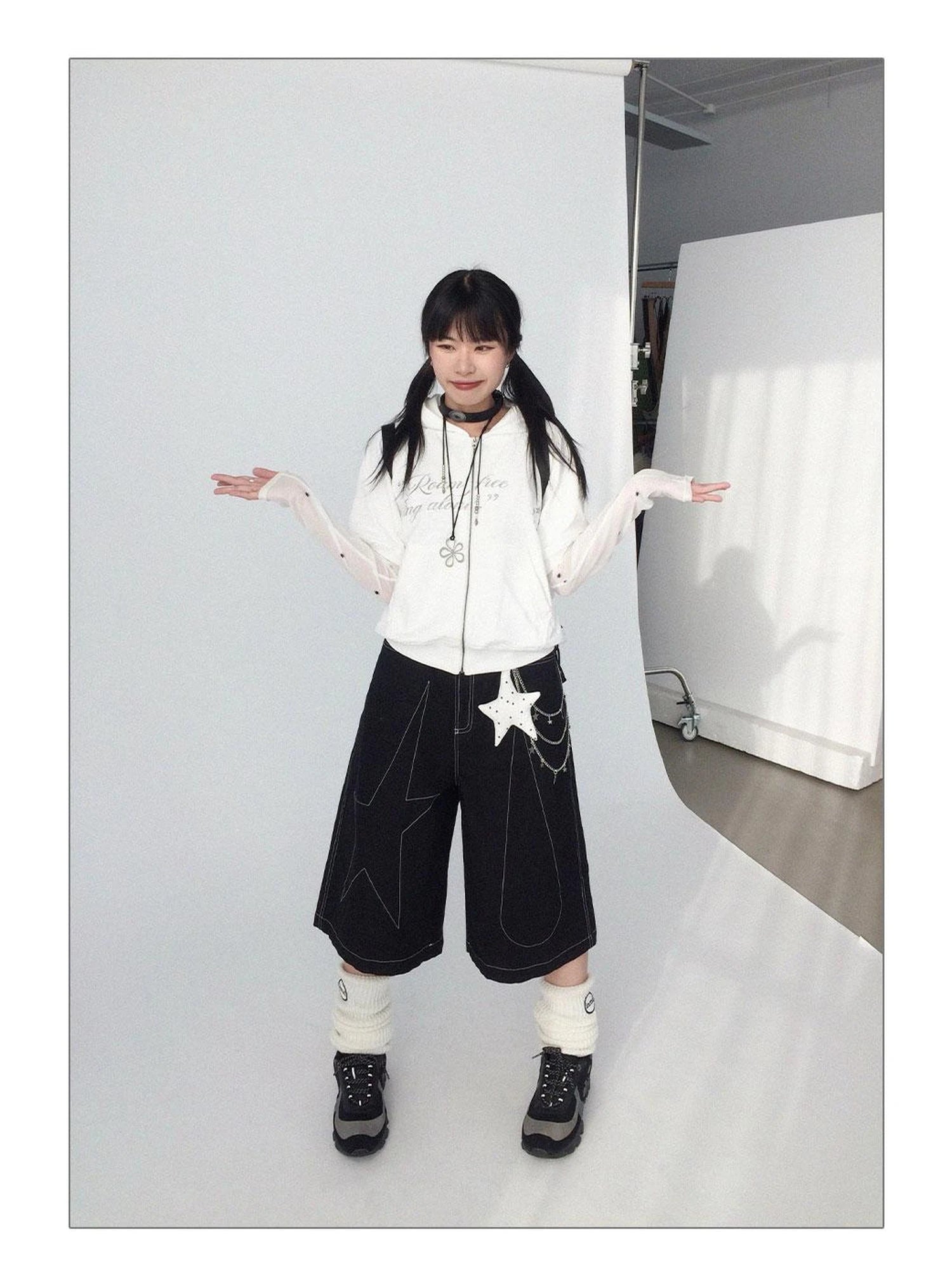 Romantic Allergy Mesh Print V-neck T-shirt Long Sleeve