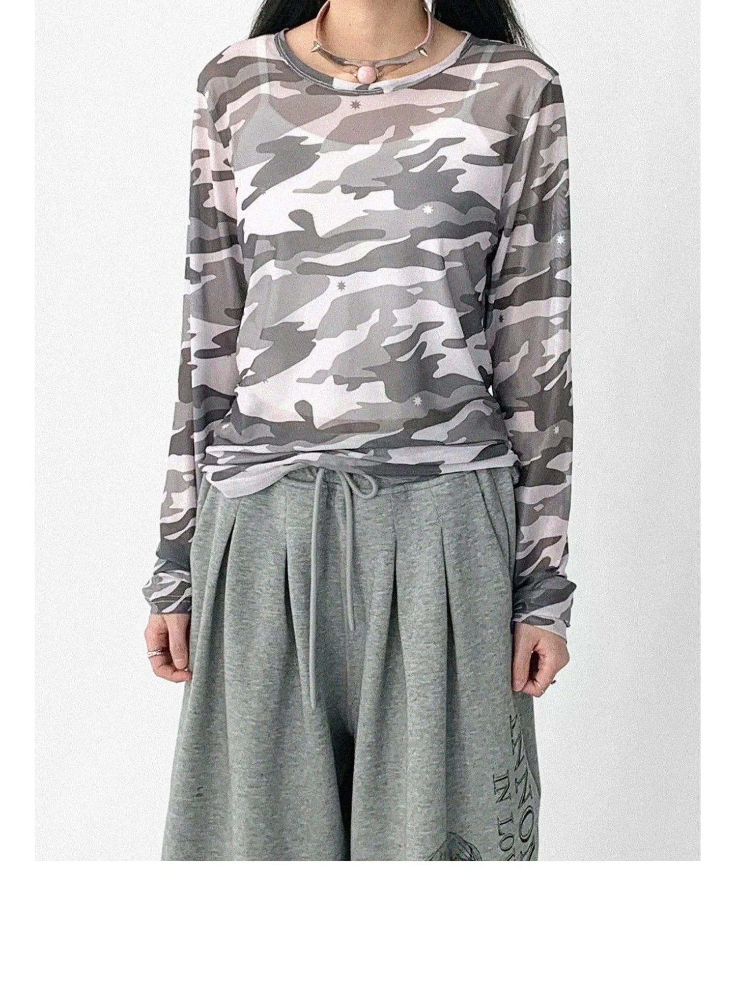 Romantic Allergy Mesh Print V-neck T-shirt Long Sleeve