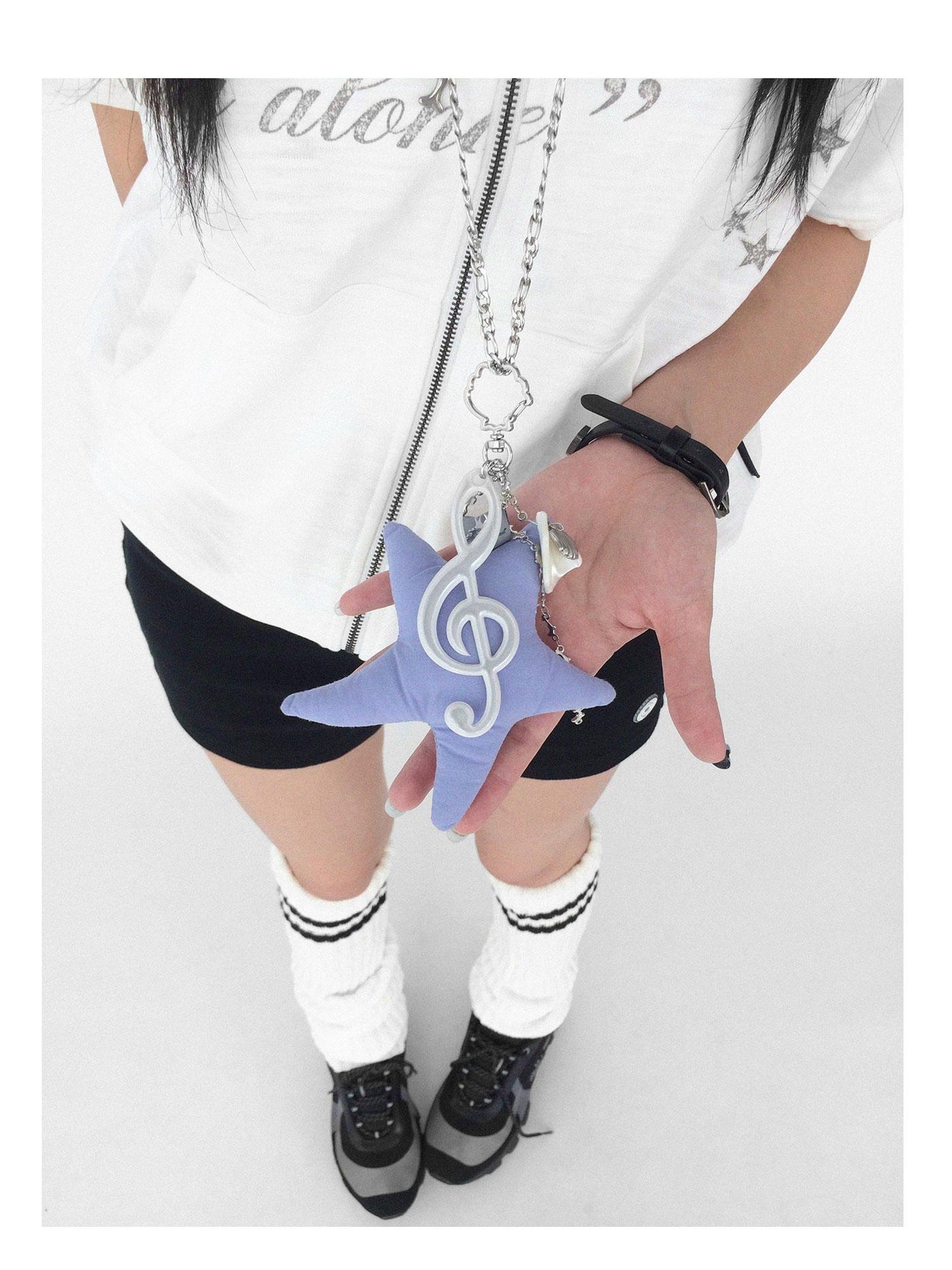 innomoood Shell Note Star Pendant Necklace