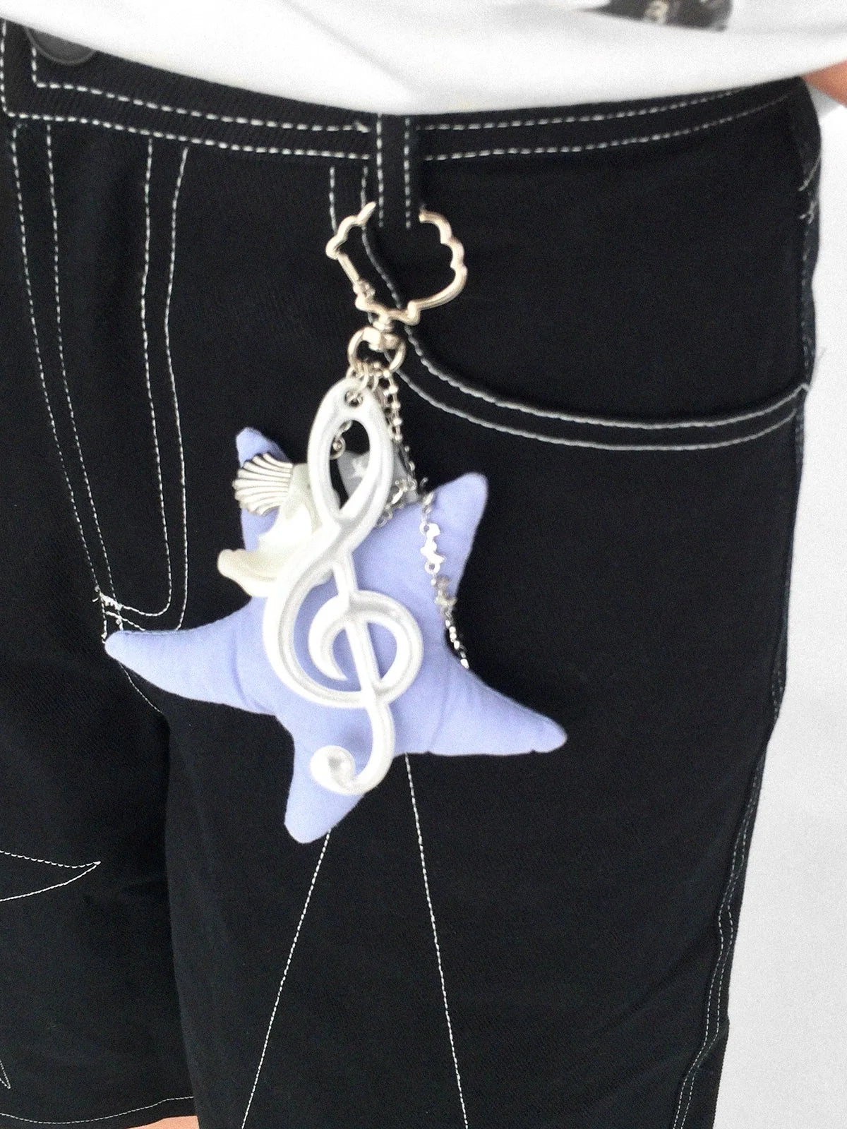 Shell Note Star Pendant Necklace