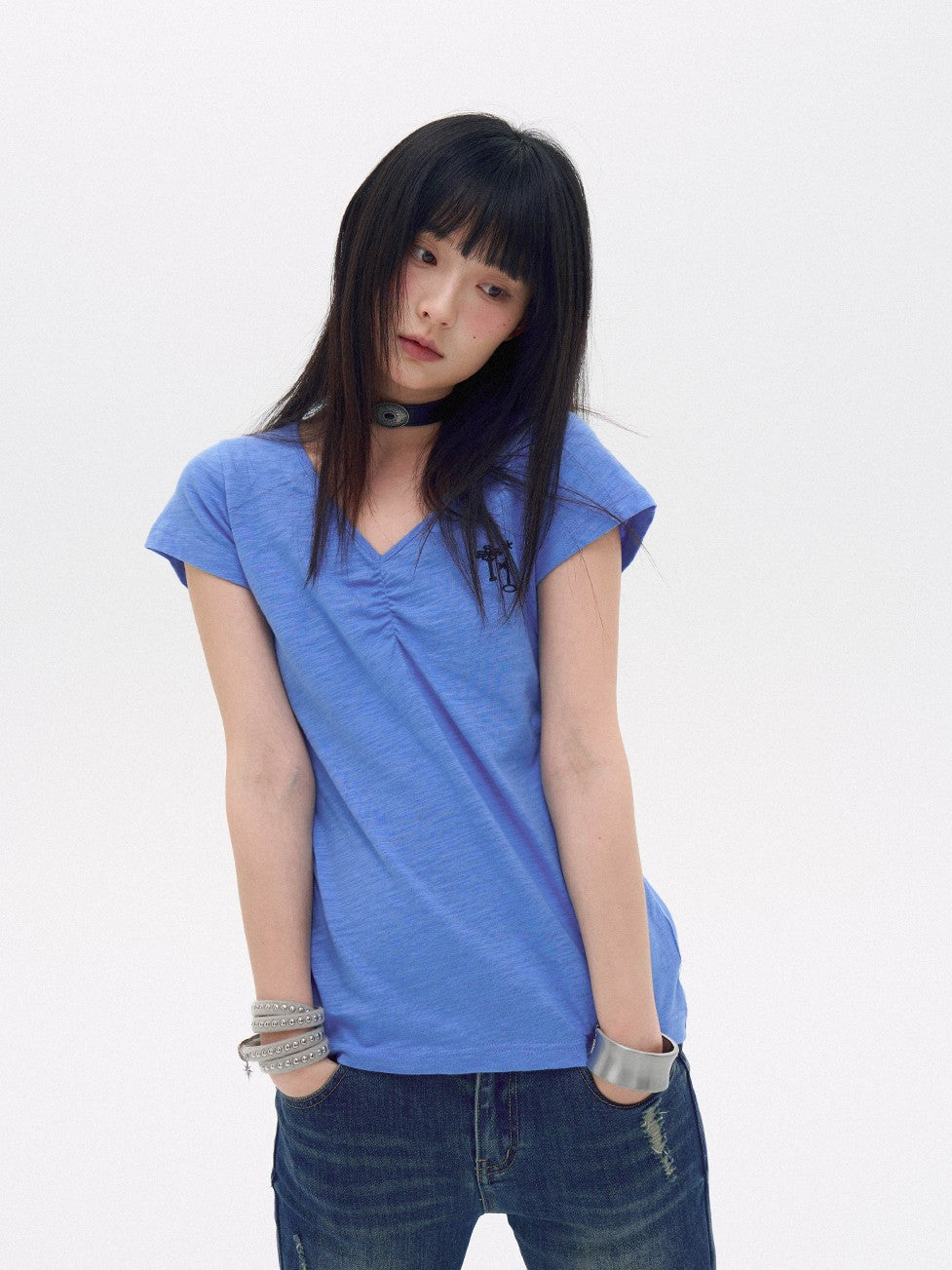 innomoood Solid Ruched Embroidered Key V-neck Women&