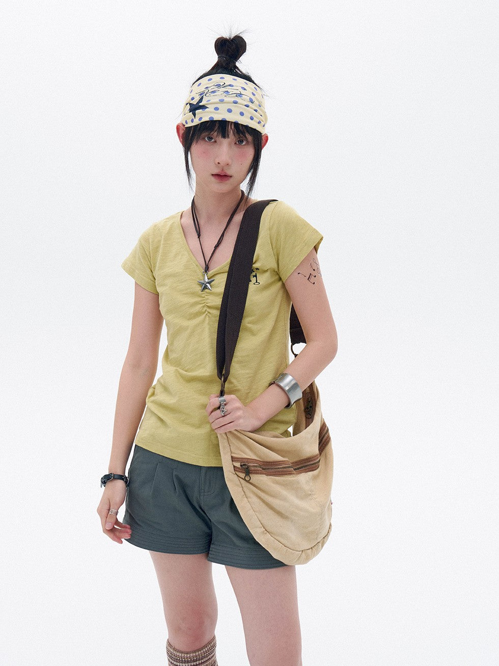 innomoood Solid Ruched Embroidered Key V-neck Women&