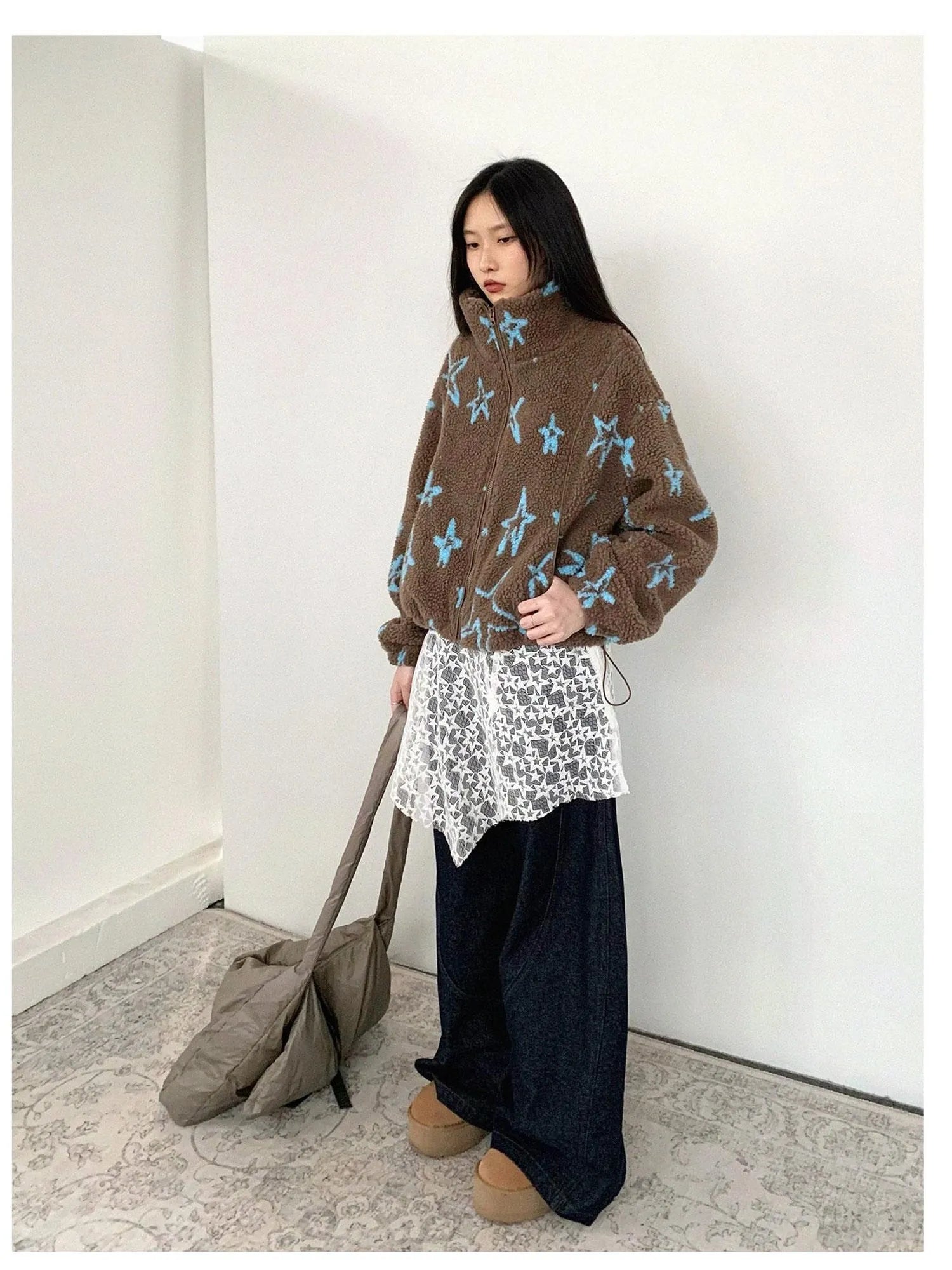 Star Embroidered Collar Scarf Shearling Cropped Jacket