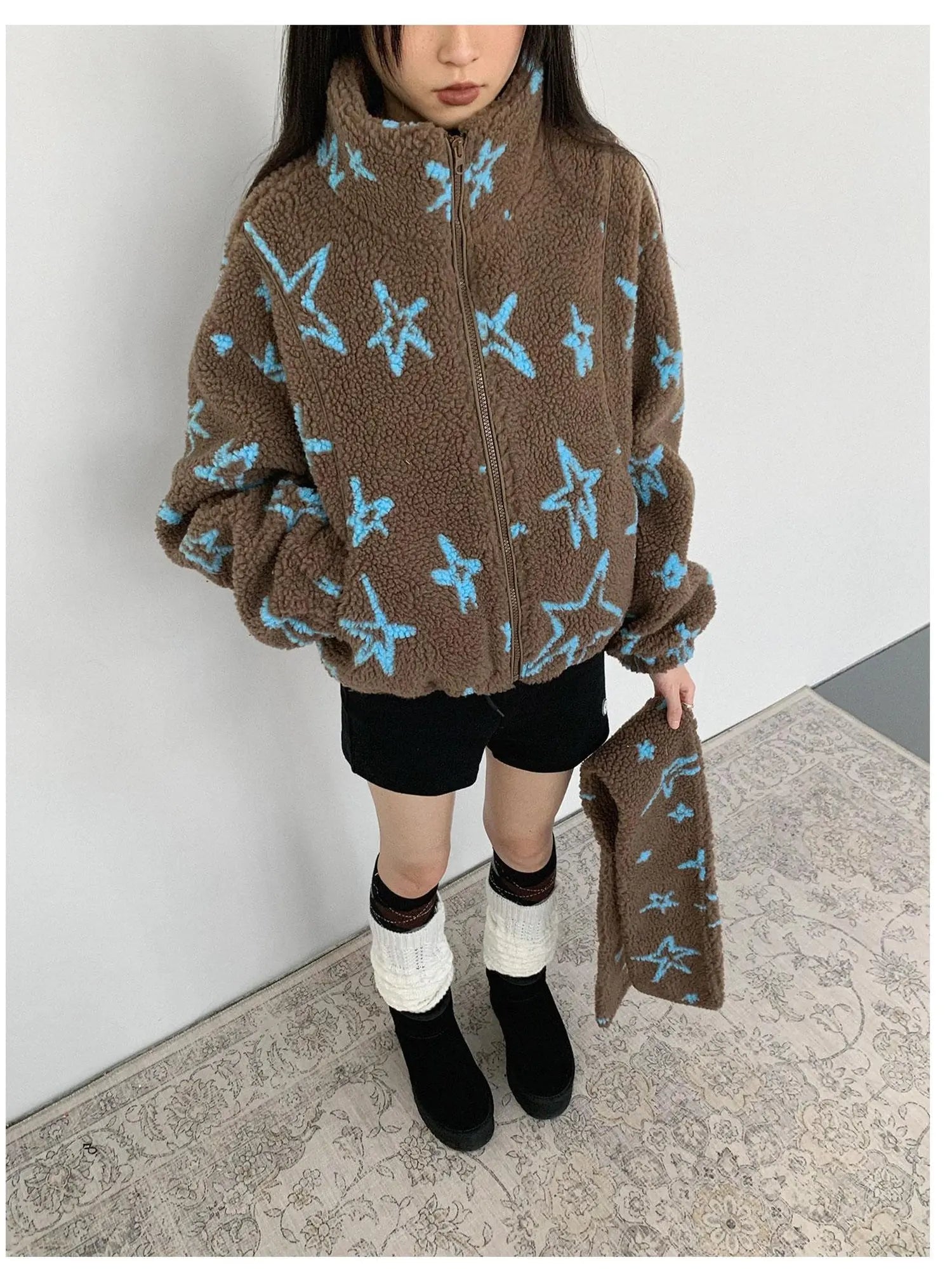 Star Embroidered Collar Scarf Shearling Cropped Jacket