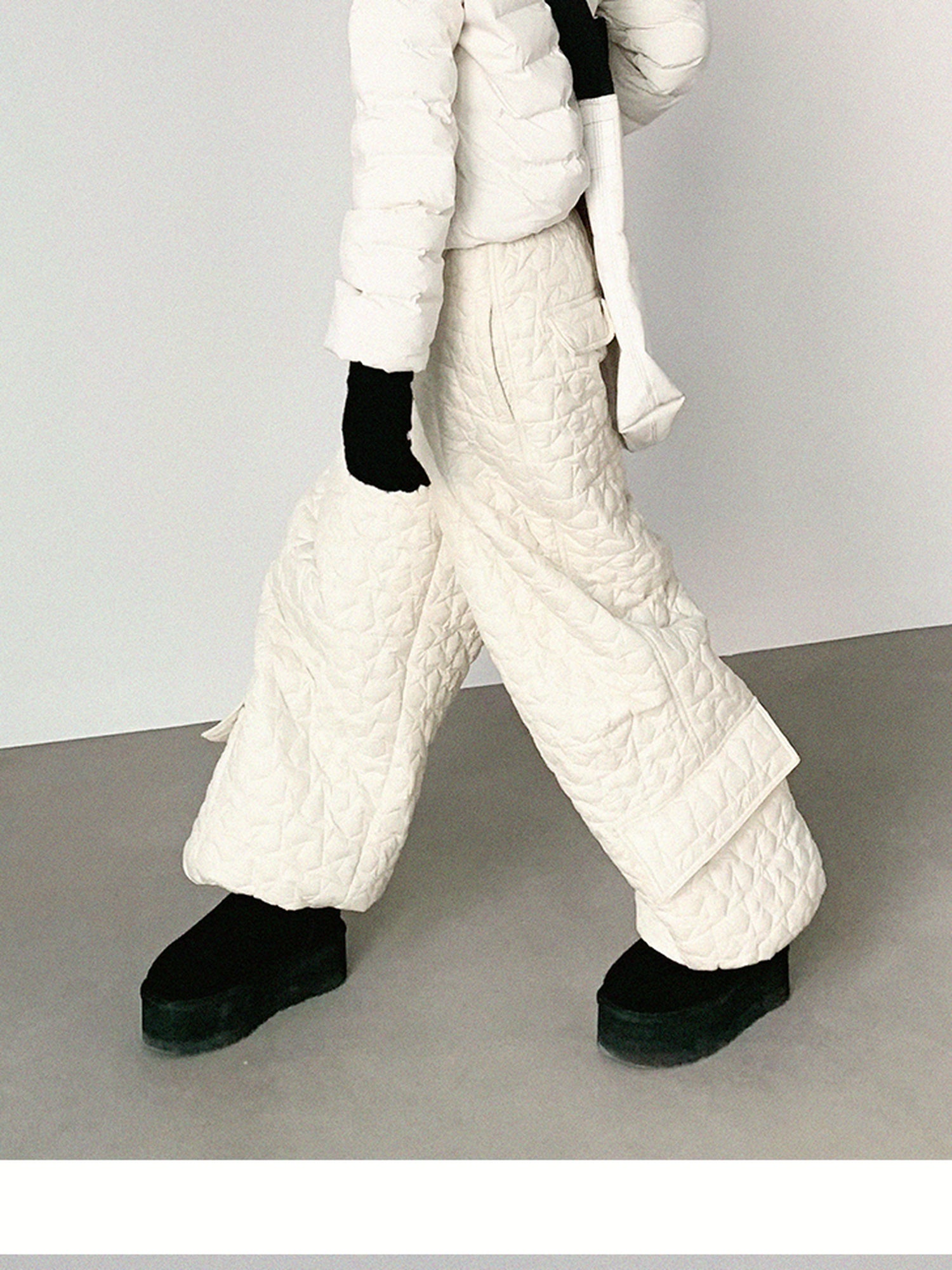 innomoood Star Embroidered Quilted Cargo Pants