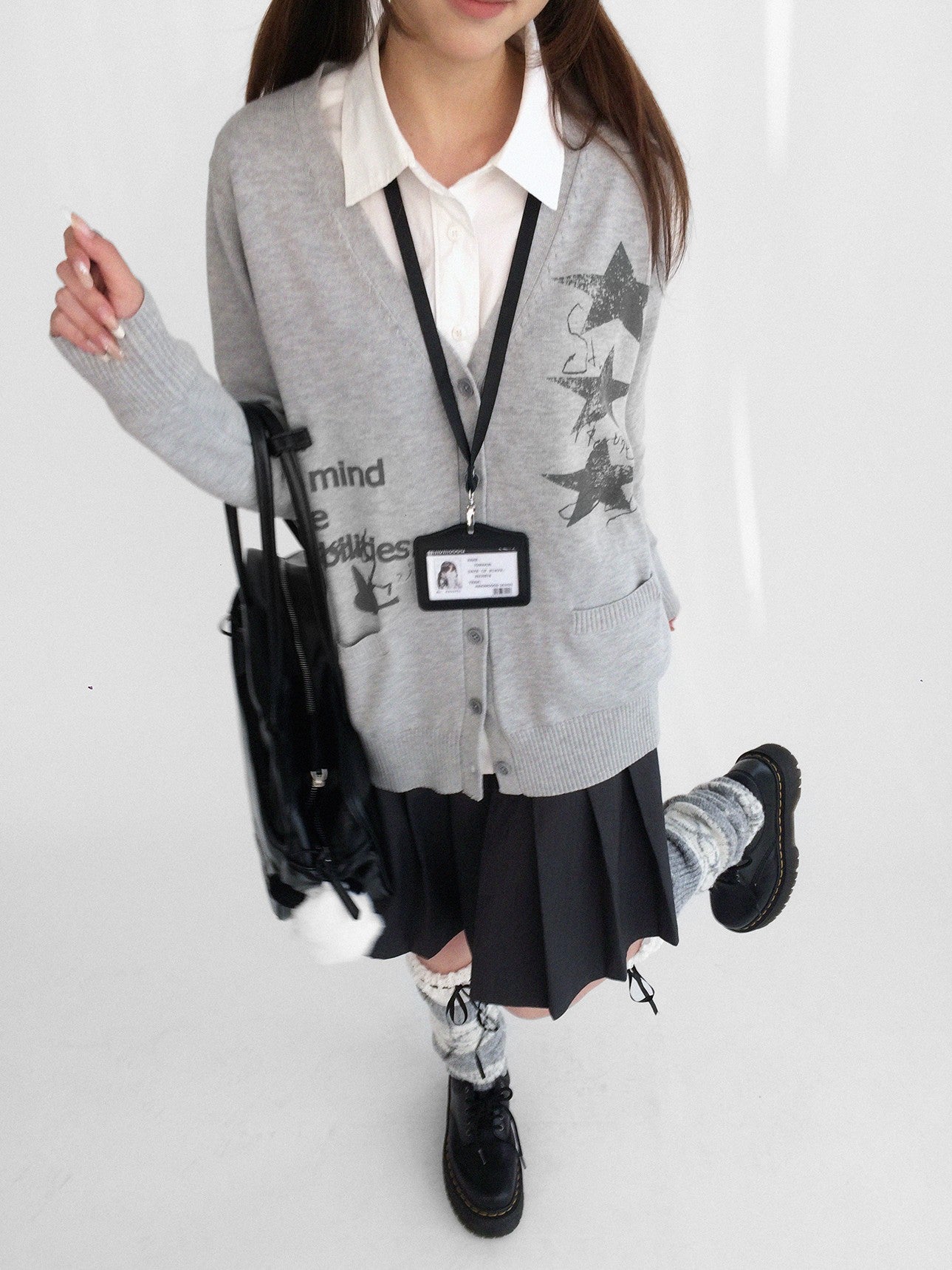 innomoood Star Print Cartoon V-neck Loose Fit Long Sleeve Women&