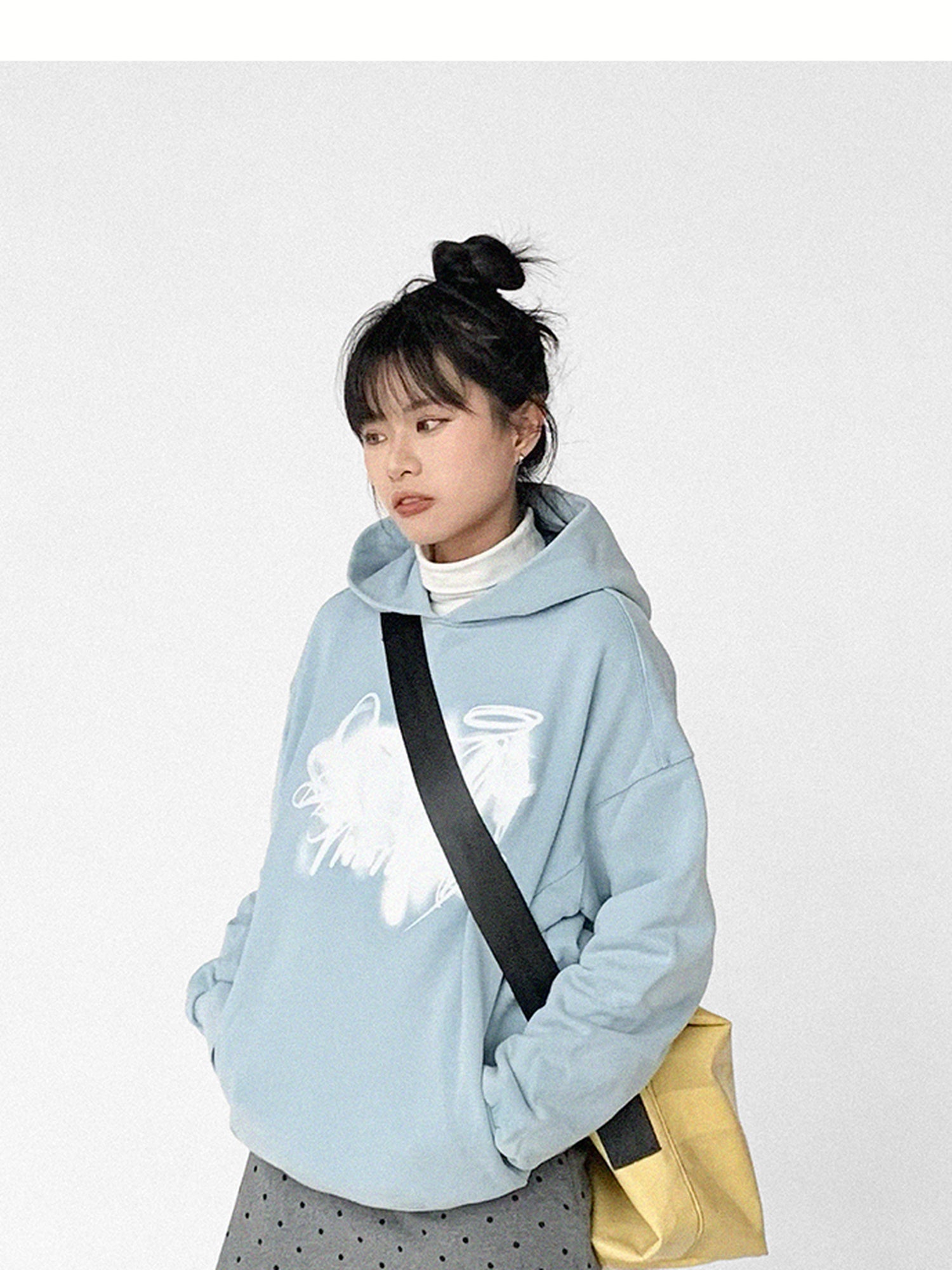 innomoood Star Rail Dyed Heart Print Washed Oversized Hoodie