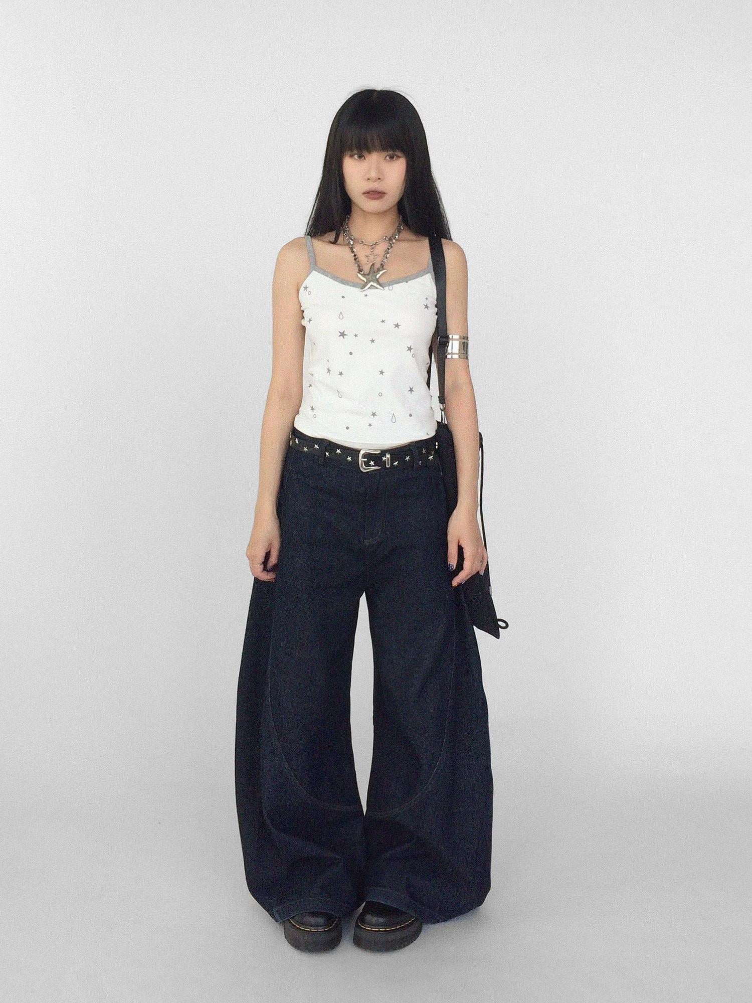 innomoood Stretch Knit Star Tears Print Slimming Camisole