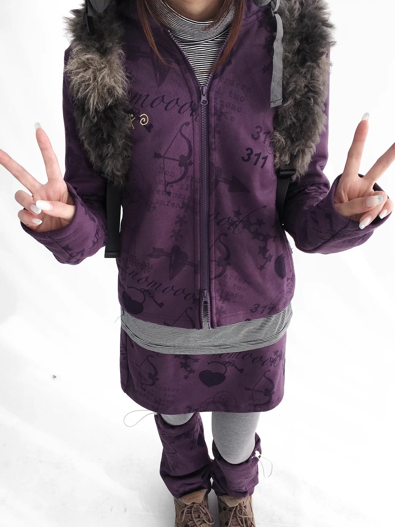 innomoood Stylish Cropped Zip Up Printed Hooded Women 100 Percent Other Material Hoodies