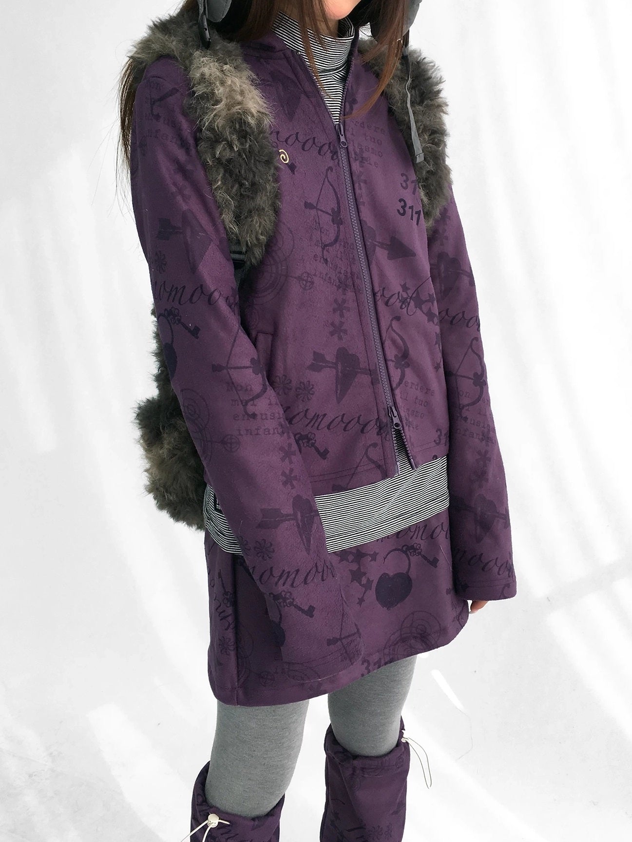 innomoood Stylish Cropped Zip Up Printed Hooded Women 100 Percent Other Material Hoodies