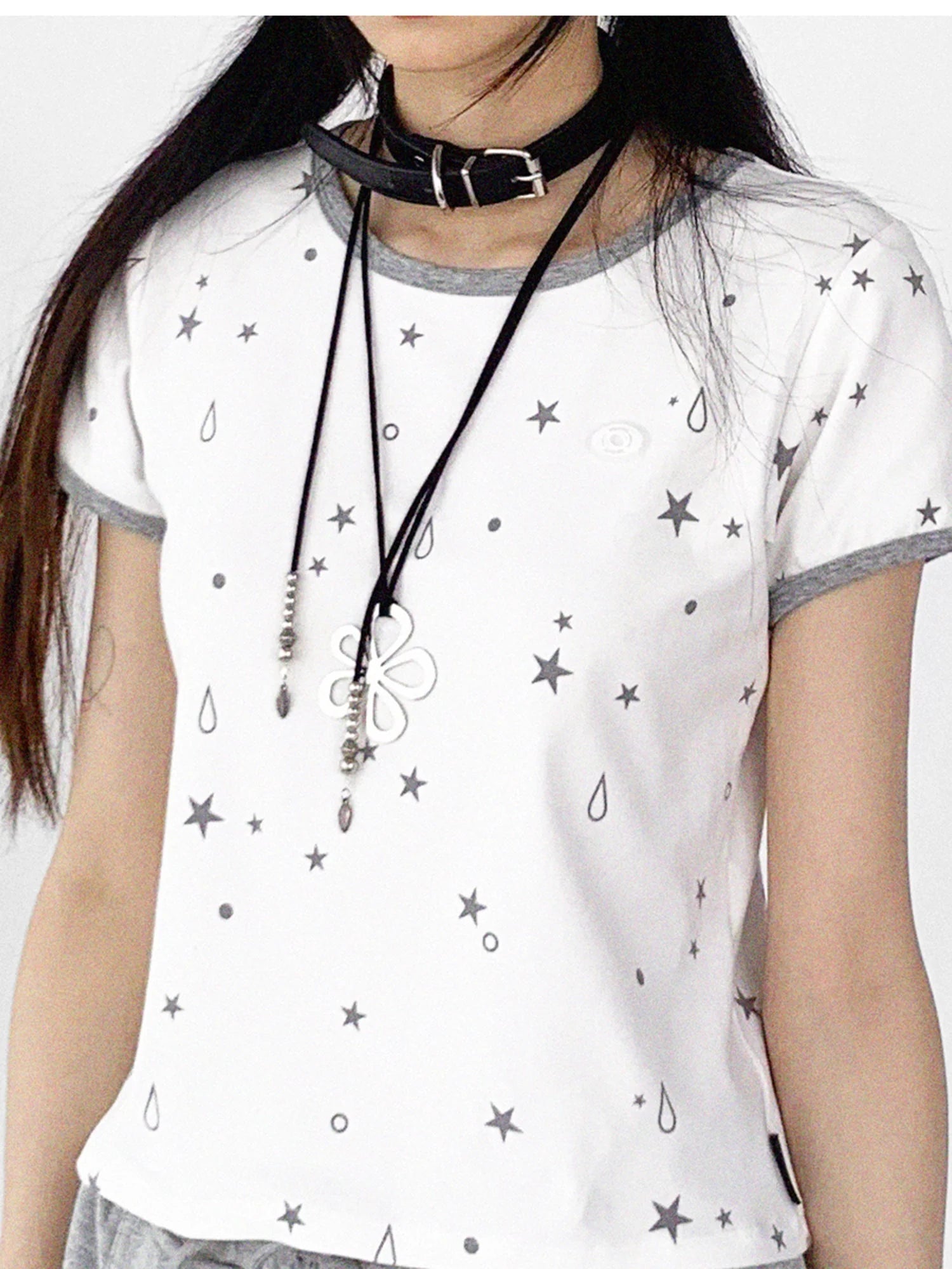 Tear Star Print Stretch Knit Tee