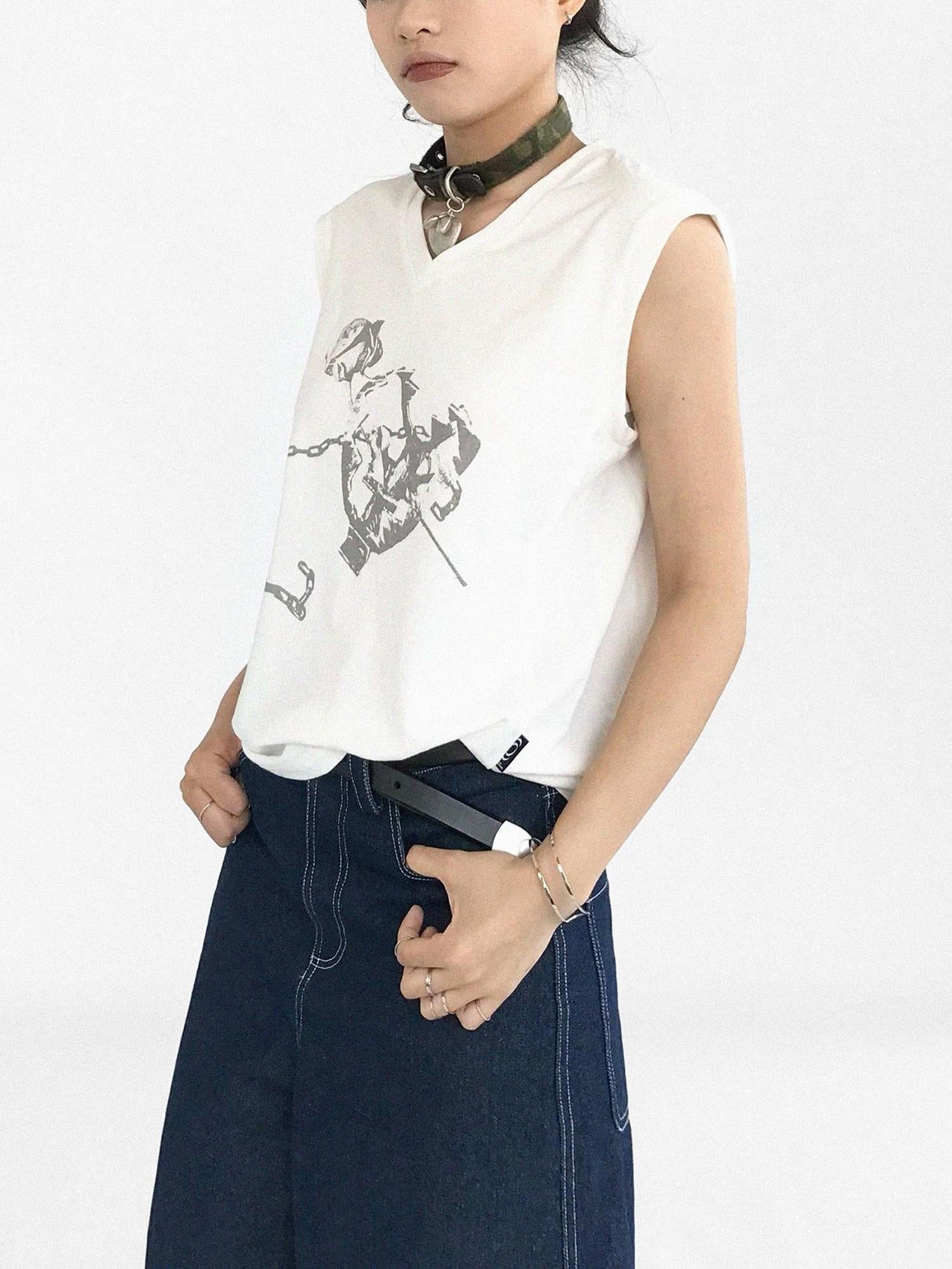 innomoood Trap Love Sleeveless Tank Top With Anti Exposure Design