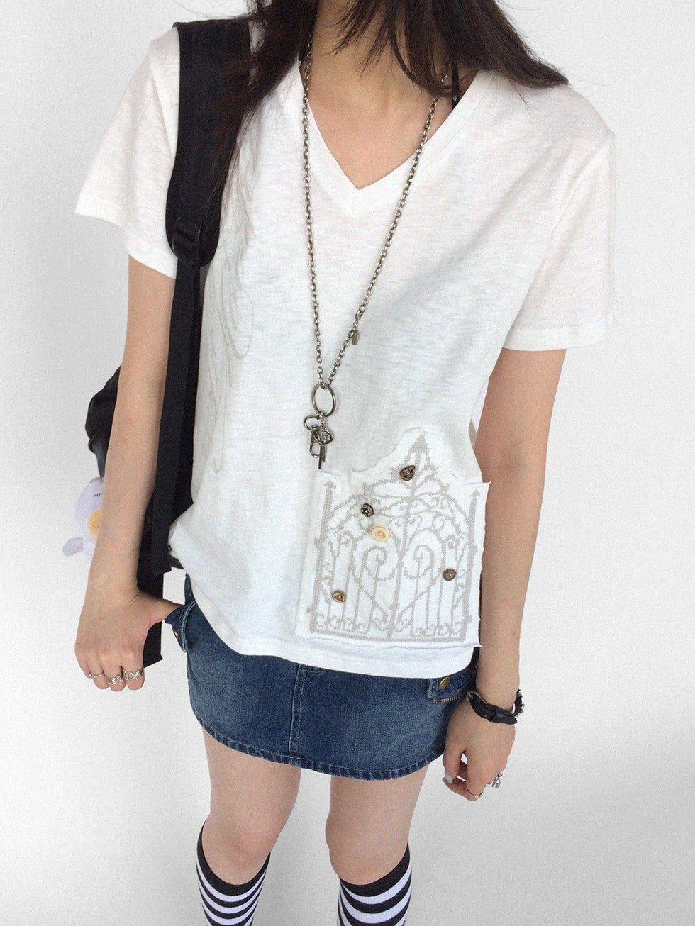 innomoood V-neck Cross Embroidery Print Women&
